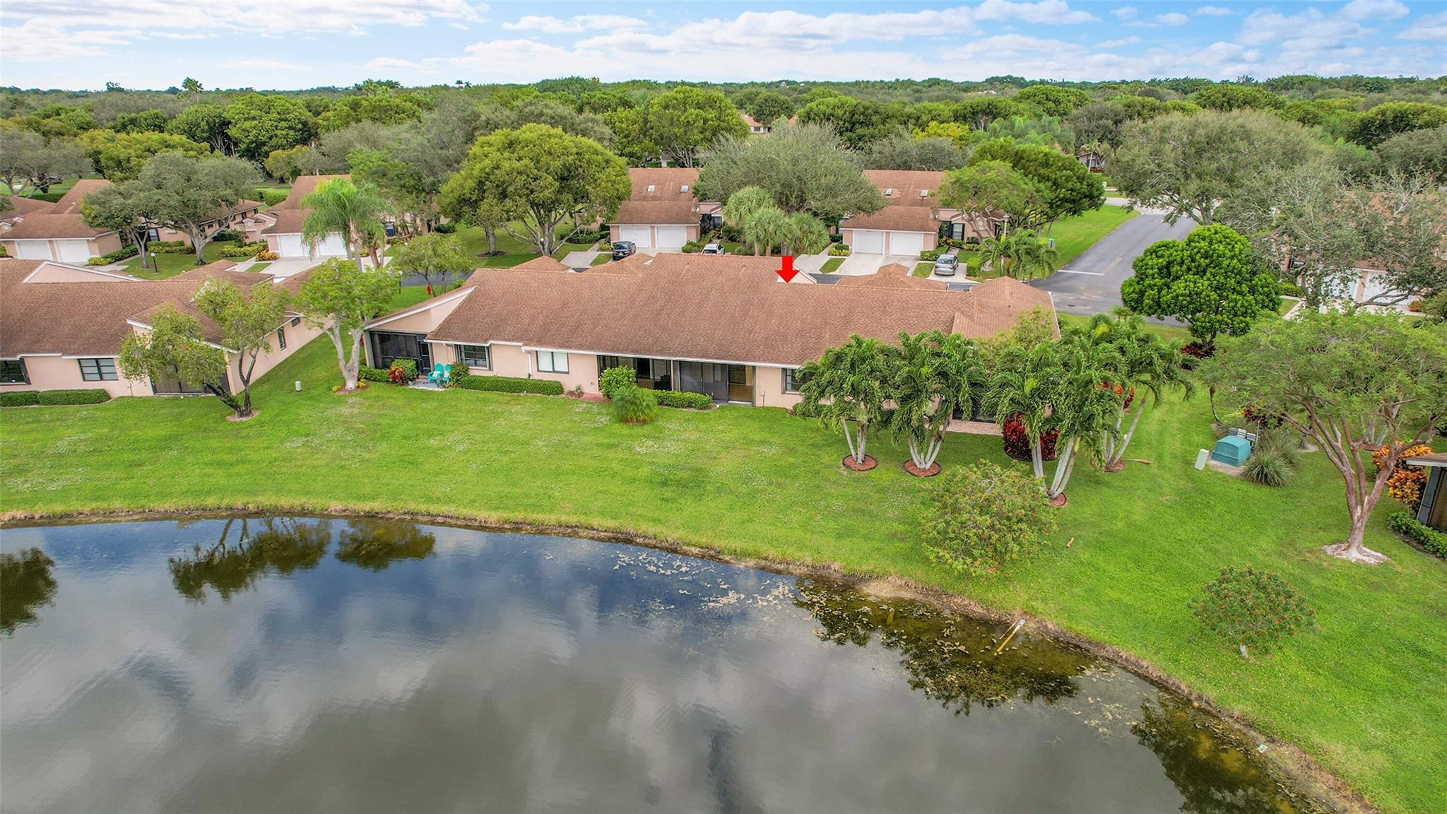 8252 Springlake Drive 8252