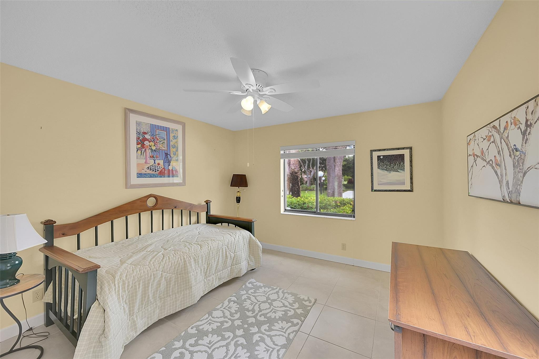 8252 Springlake Drive 8252