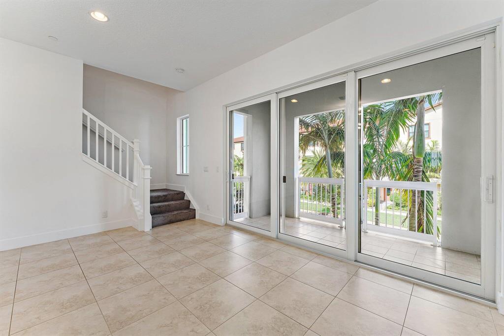 7108 Edison Place