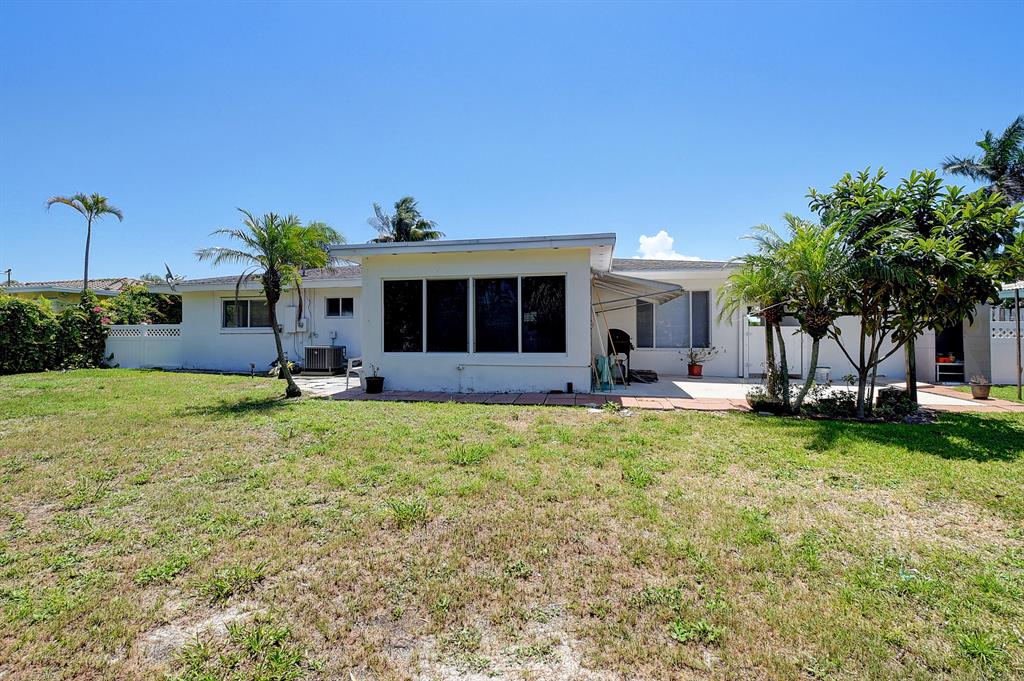 455 NE 33rd Street