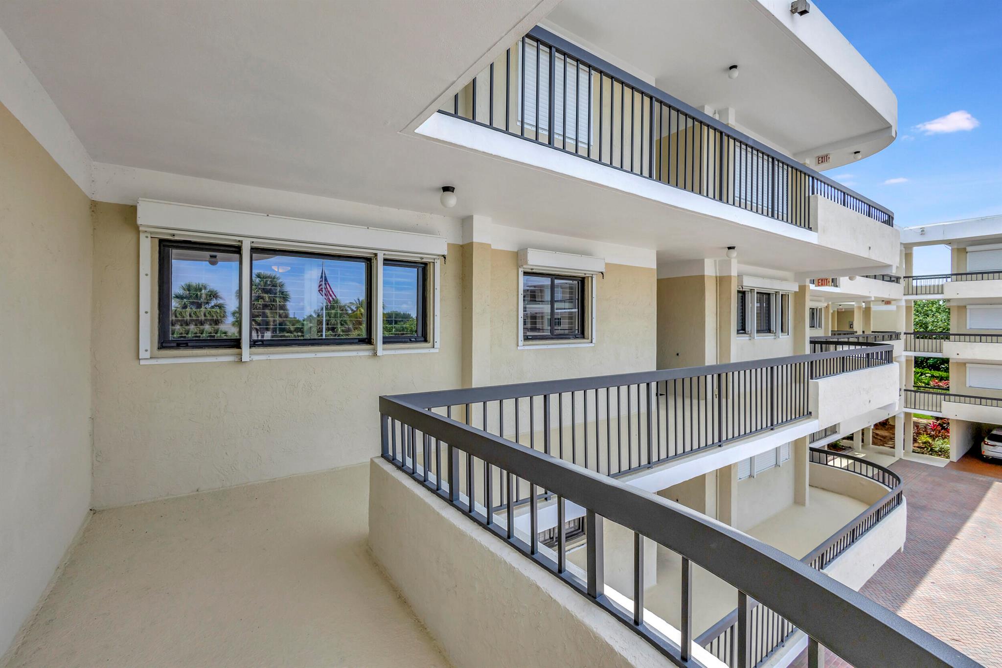 70 Celestial Way Unit: 203