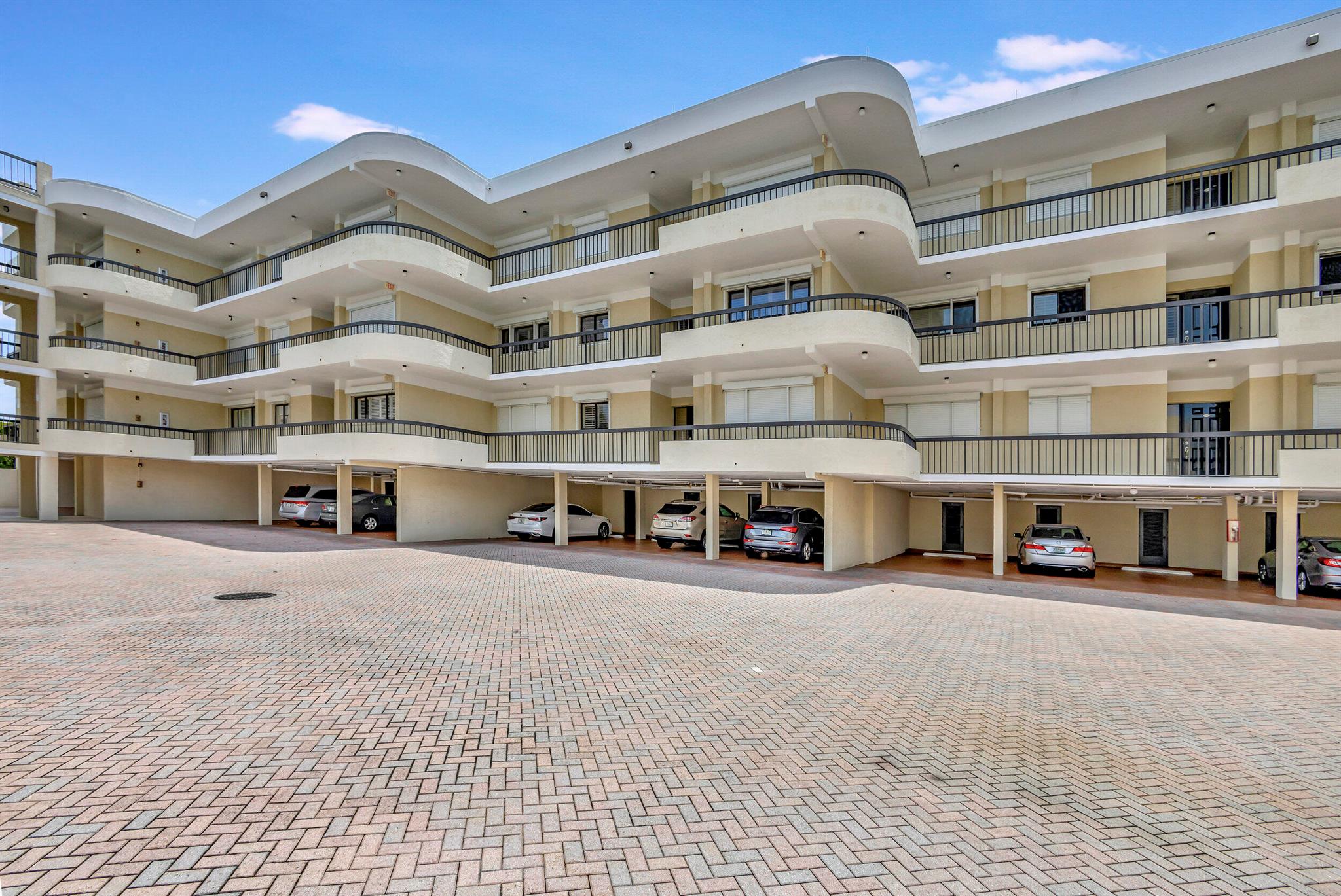 70 Celestial Way Unit: 203