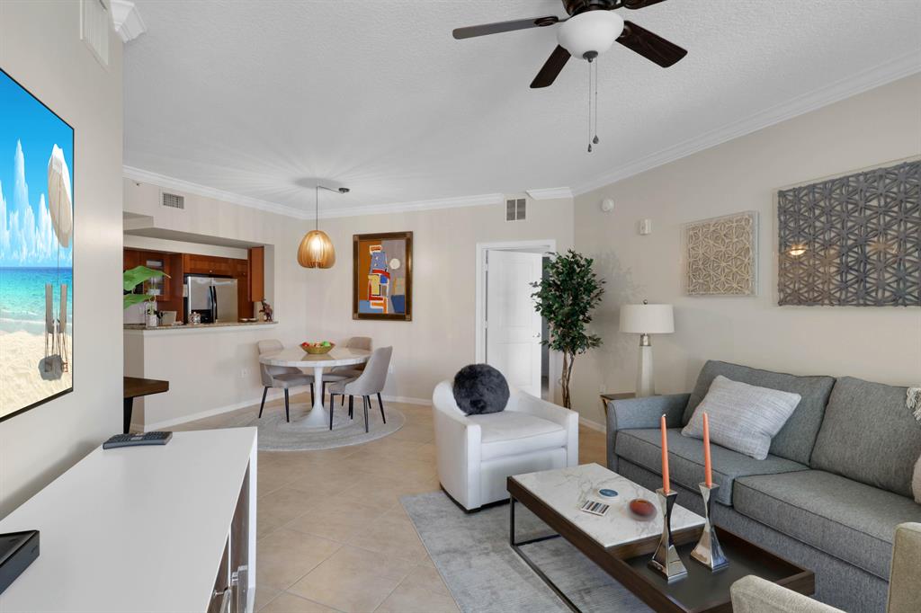 815 NW Flagler Avenue Unit: 401