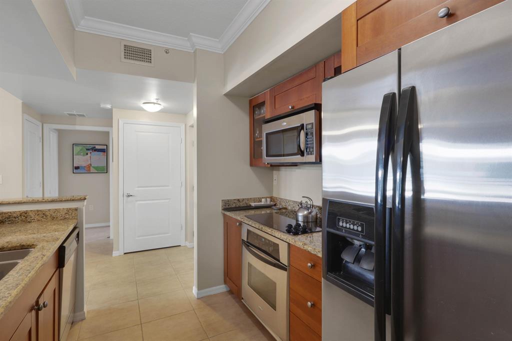 815 NW Flagler Avenue Unit: 401