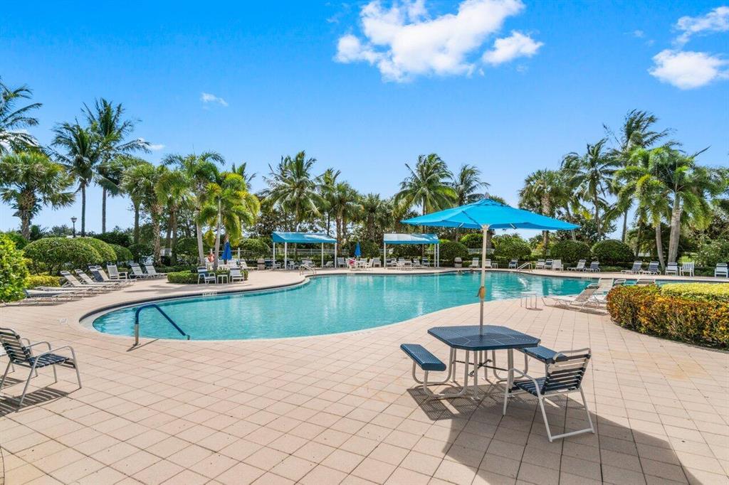 8439 Saint Johns Court