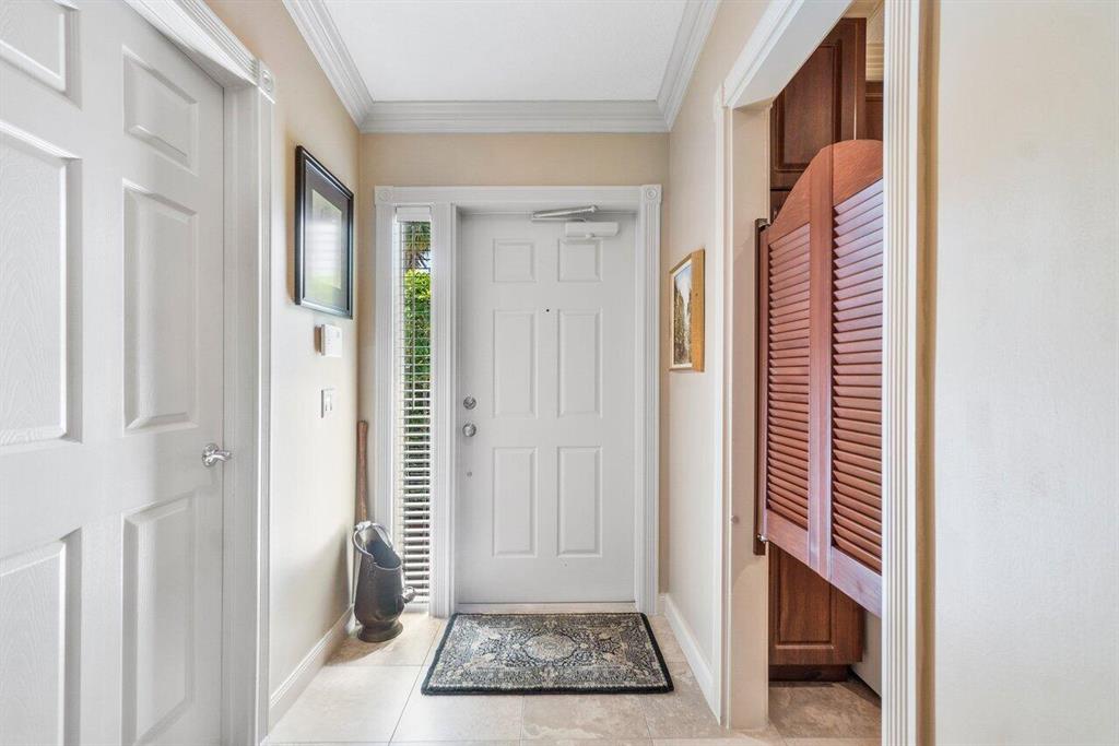 8439 Saint Johns Court