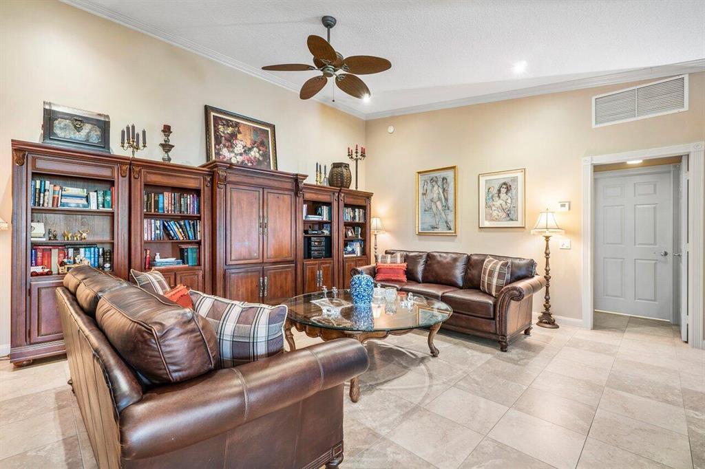 8439 Saint Johns Court