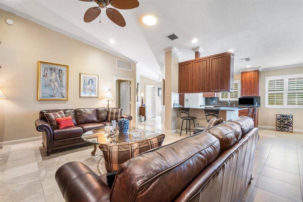 8439 Saint Johns Court