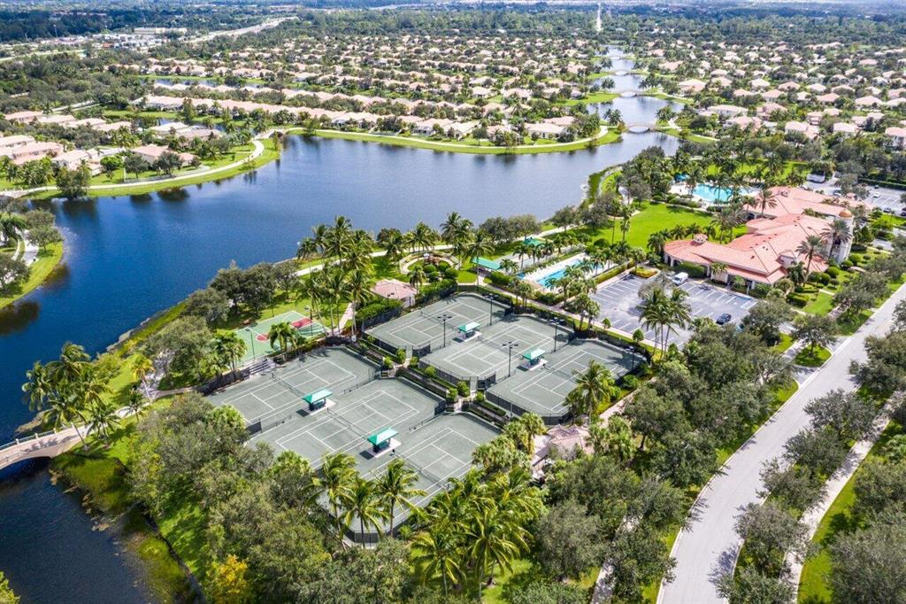 8439 Saint Johns Court