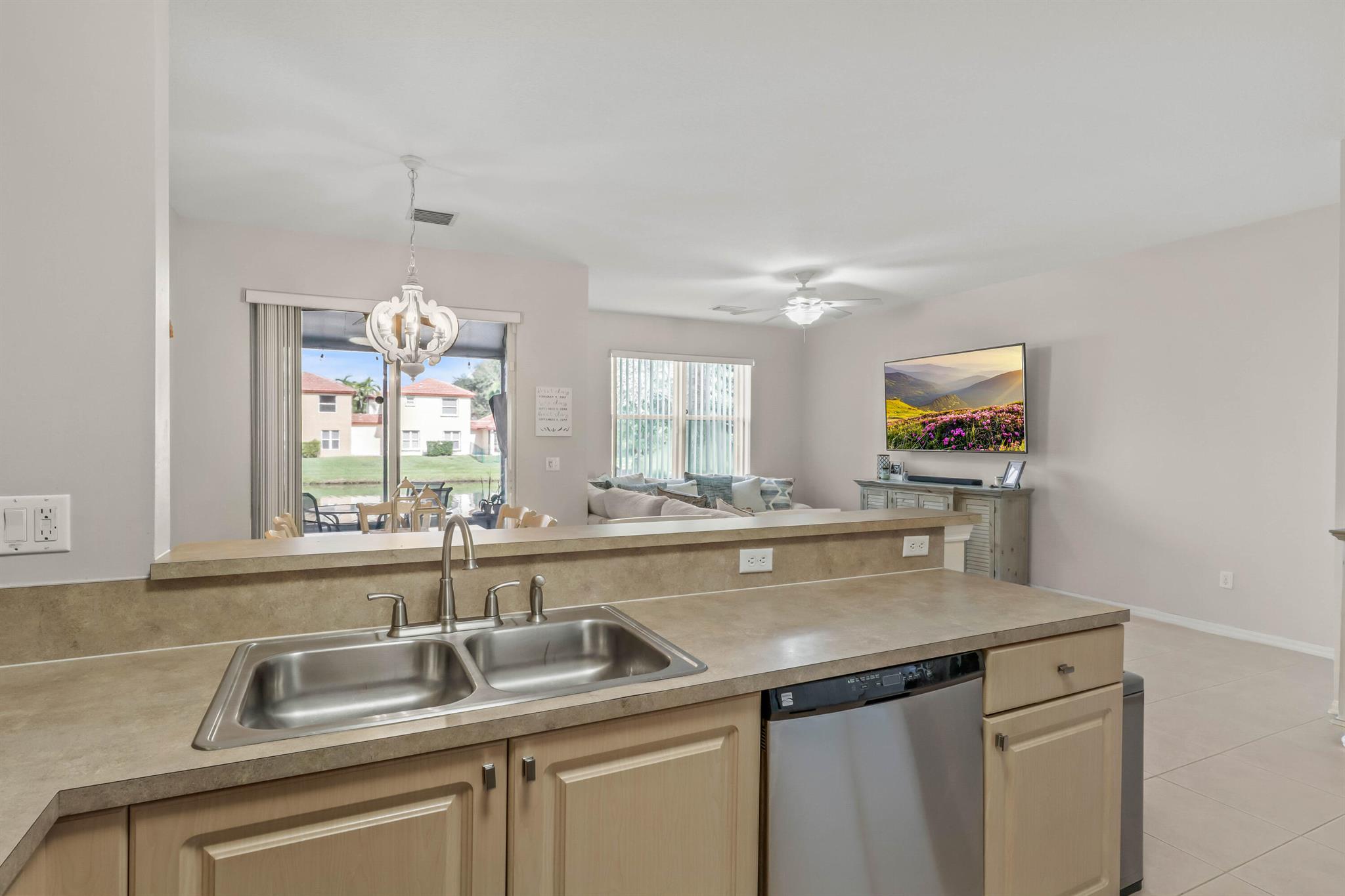 6161 Seminole Gardens Circle