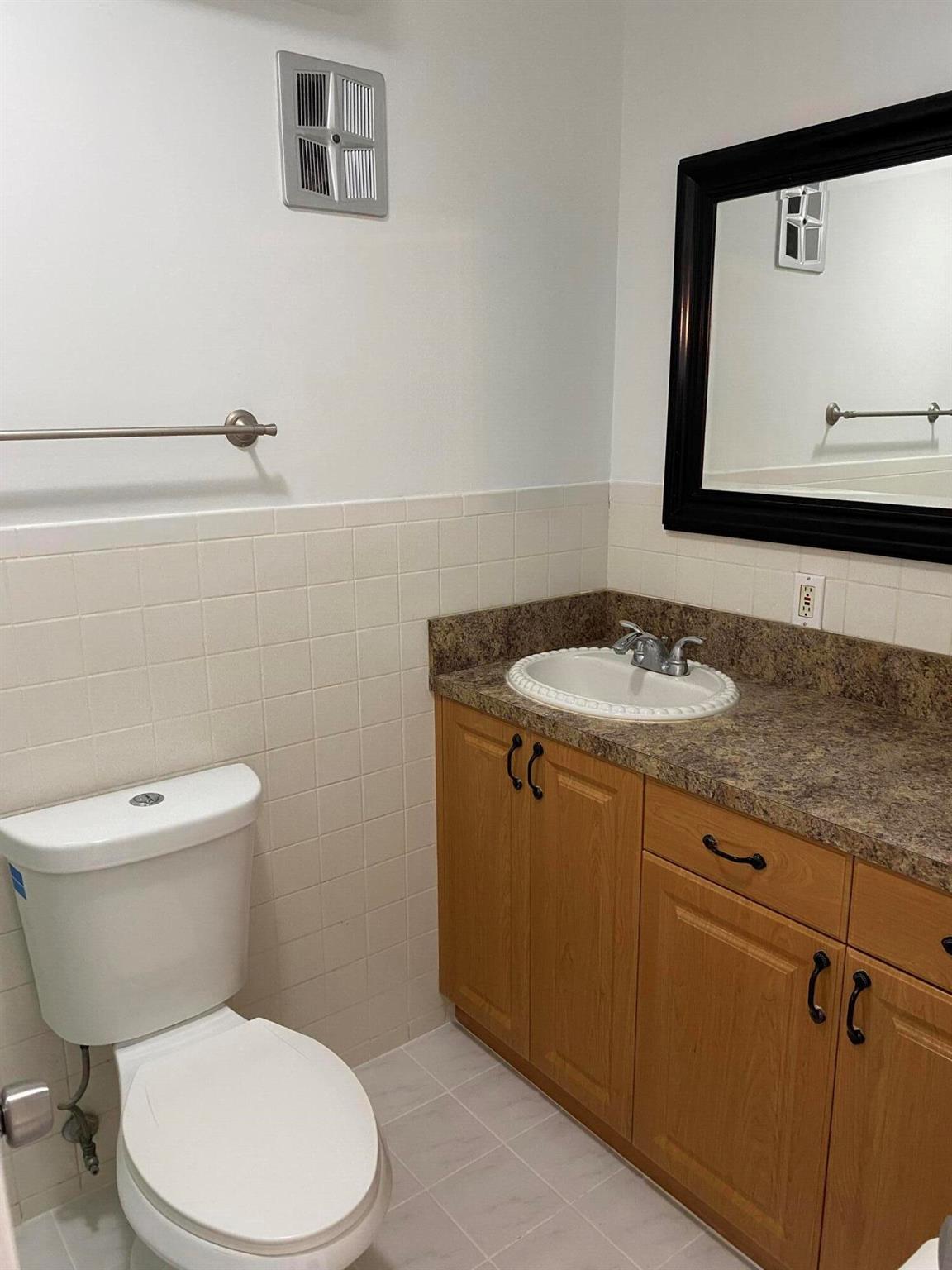 340 NW 19th Street Unit: 207