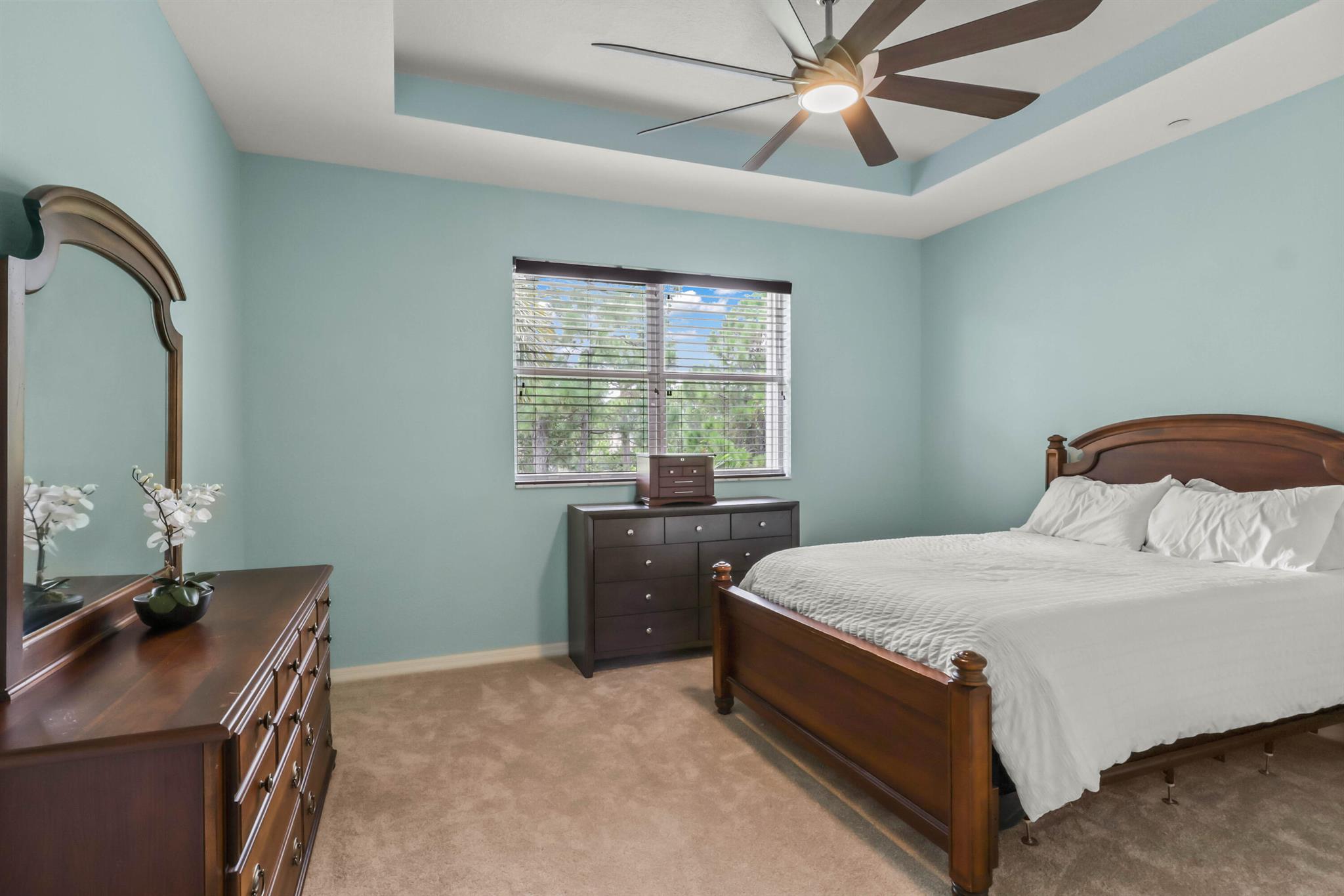 4268 SW Pine Cove Court