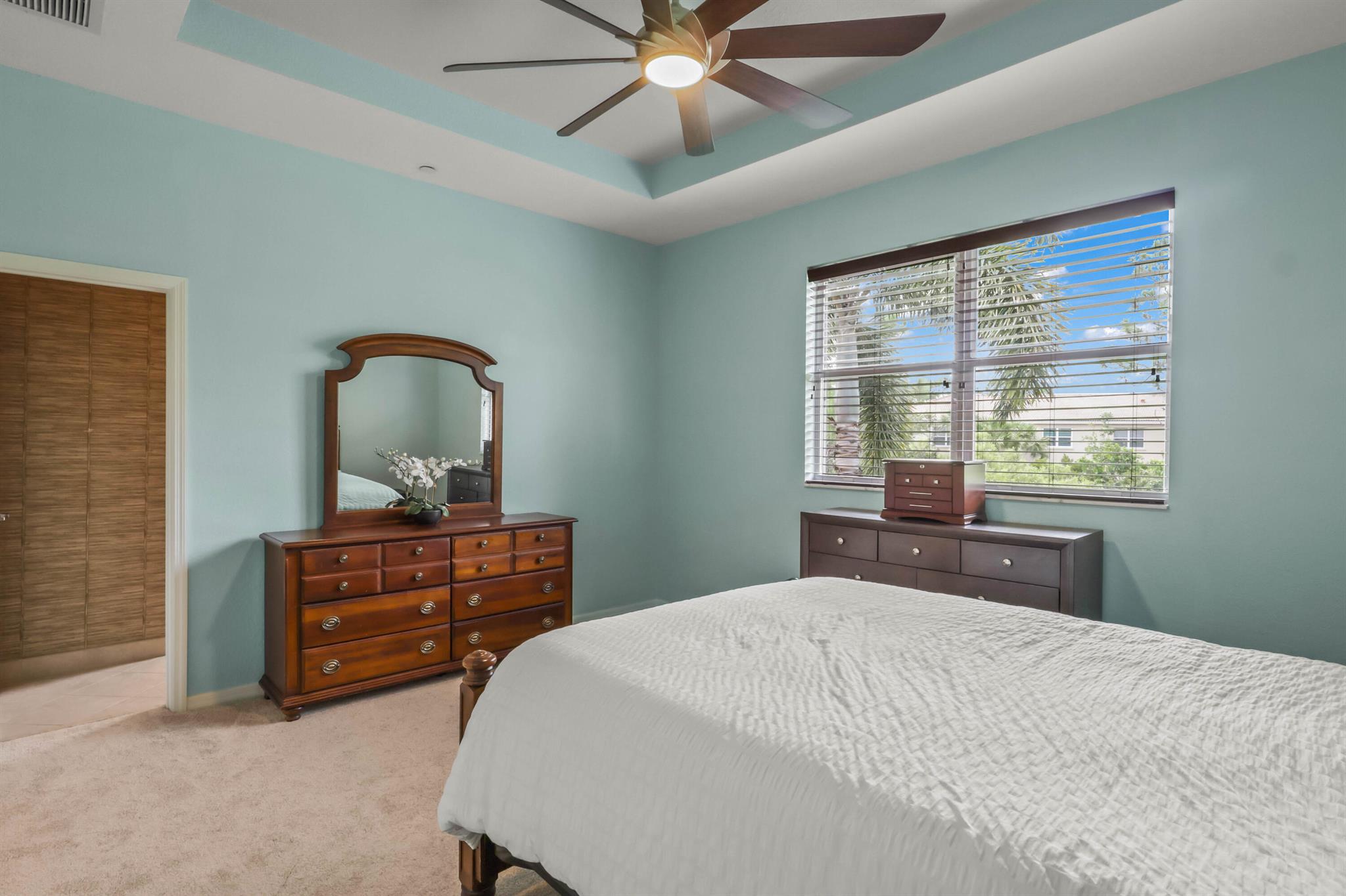 4268 SW Pine Cove Court
