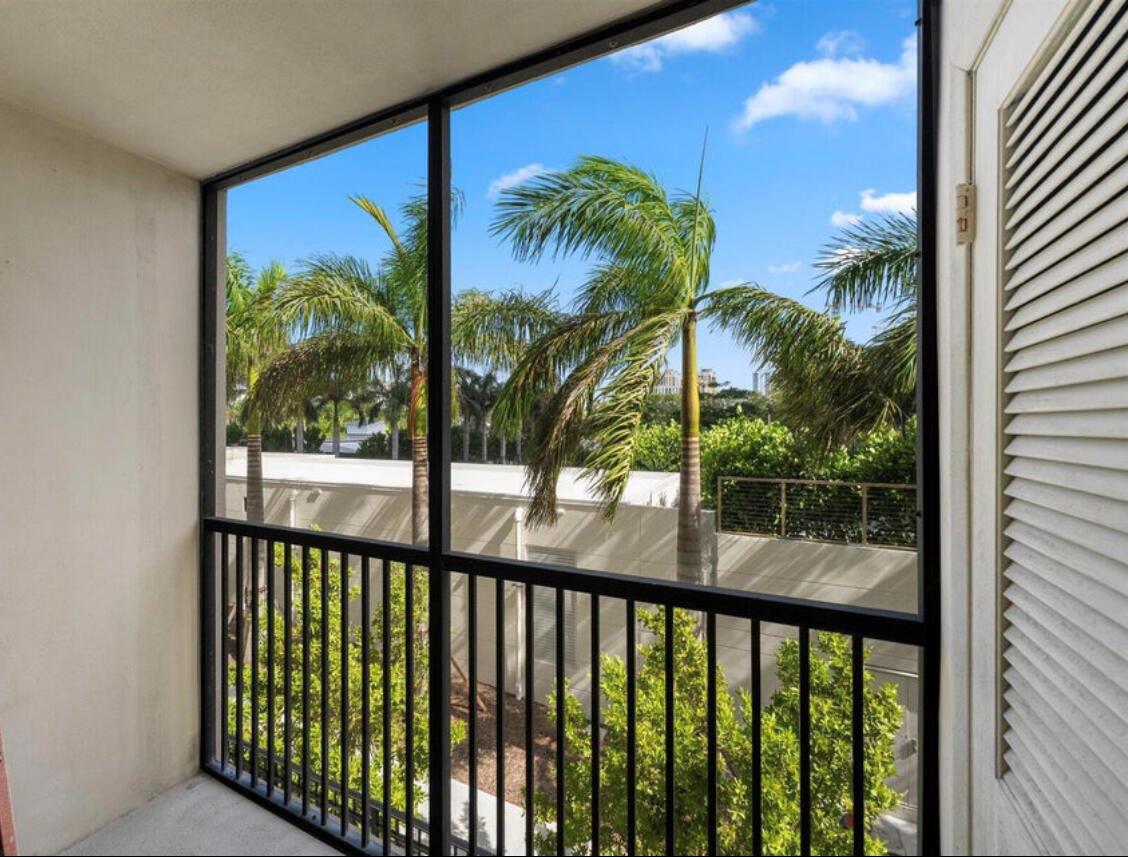 1601 S Flagler Drive Unit: 111o