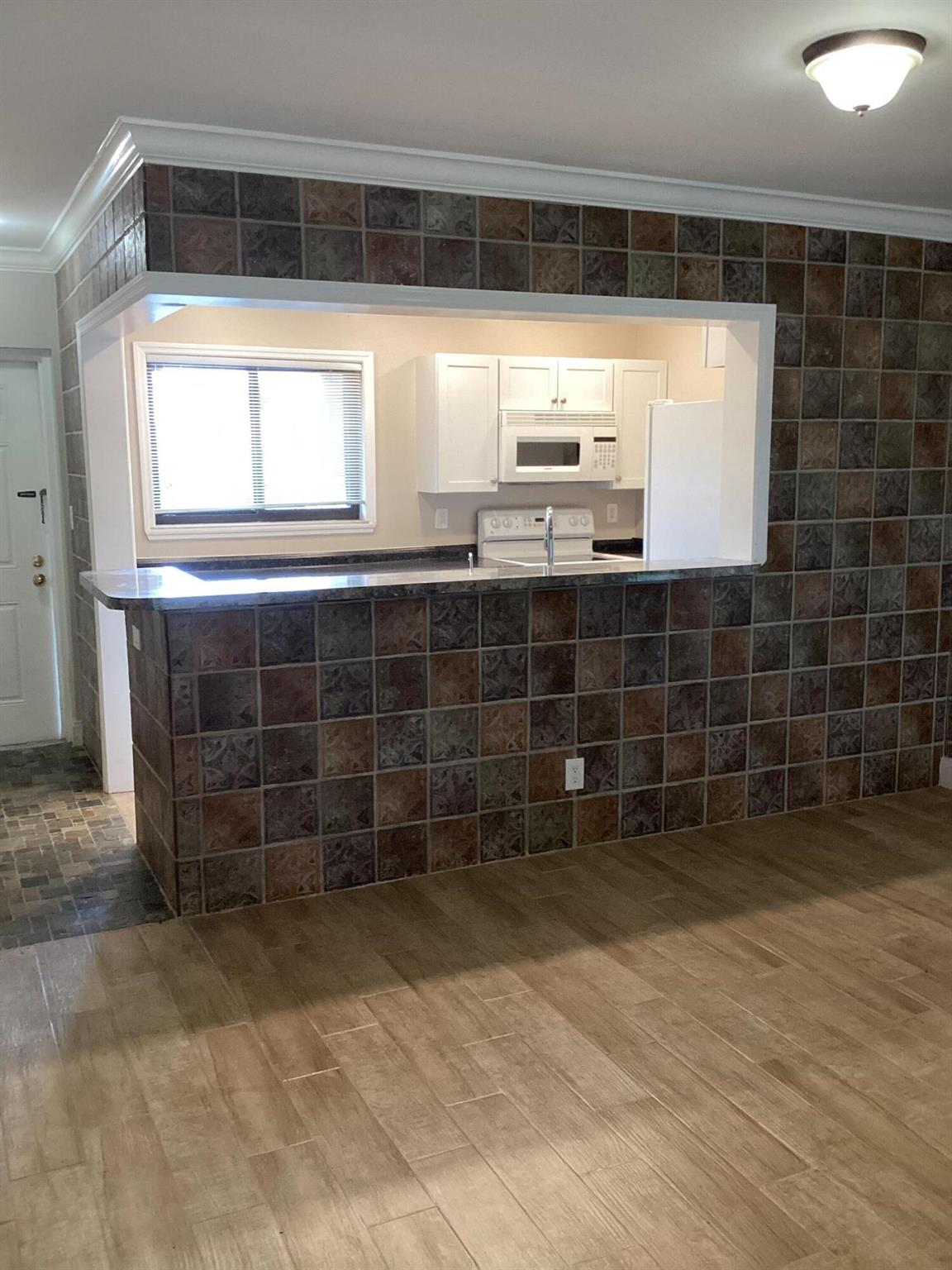 160 NW 70 Th Street Unit: 205