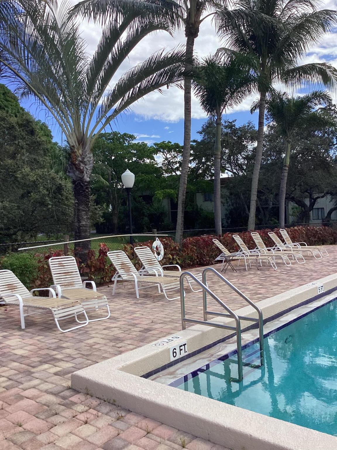 160 NW 70 Th Street Unit: 205