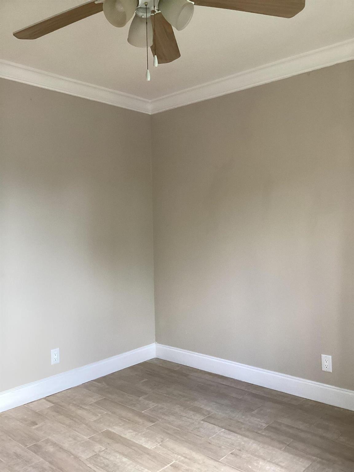 160 NW 70 Th Street Unit: 205