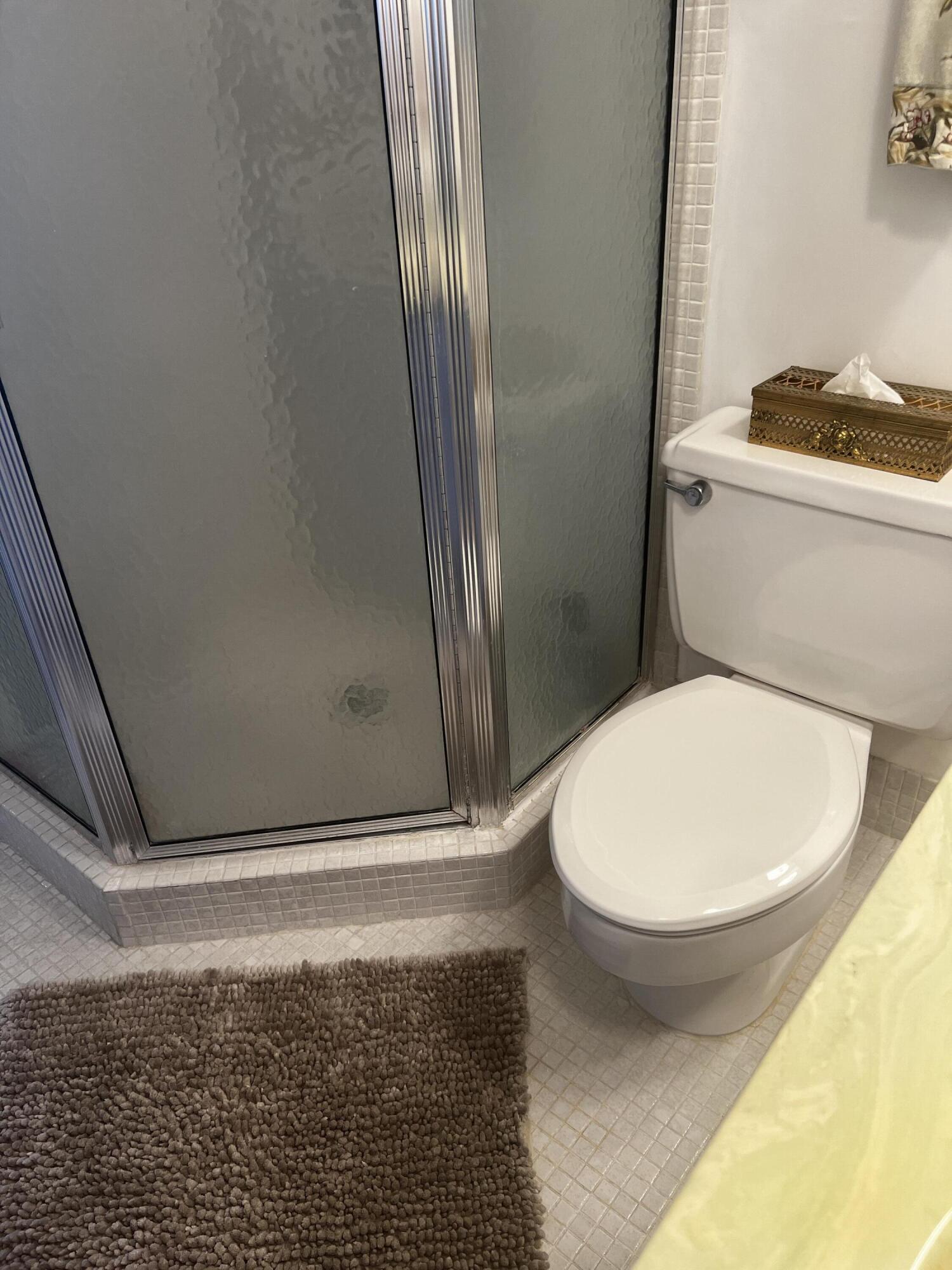 20 Yacht Club Drive 405