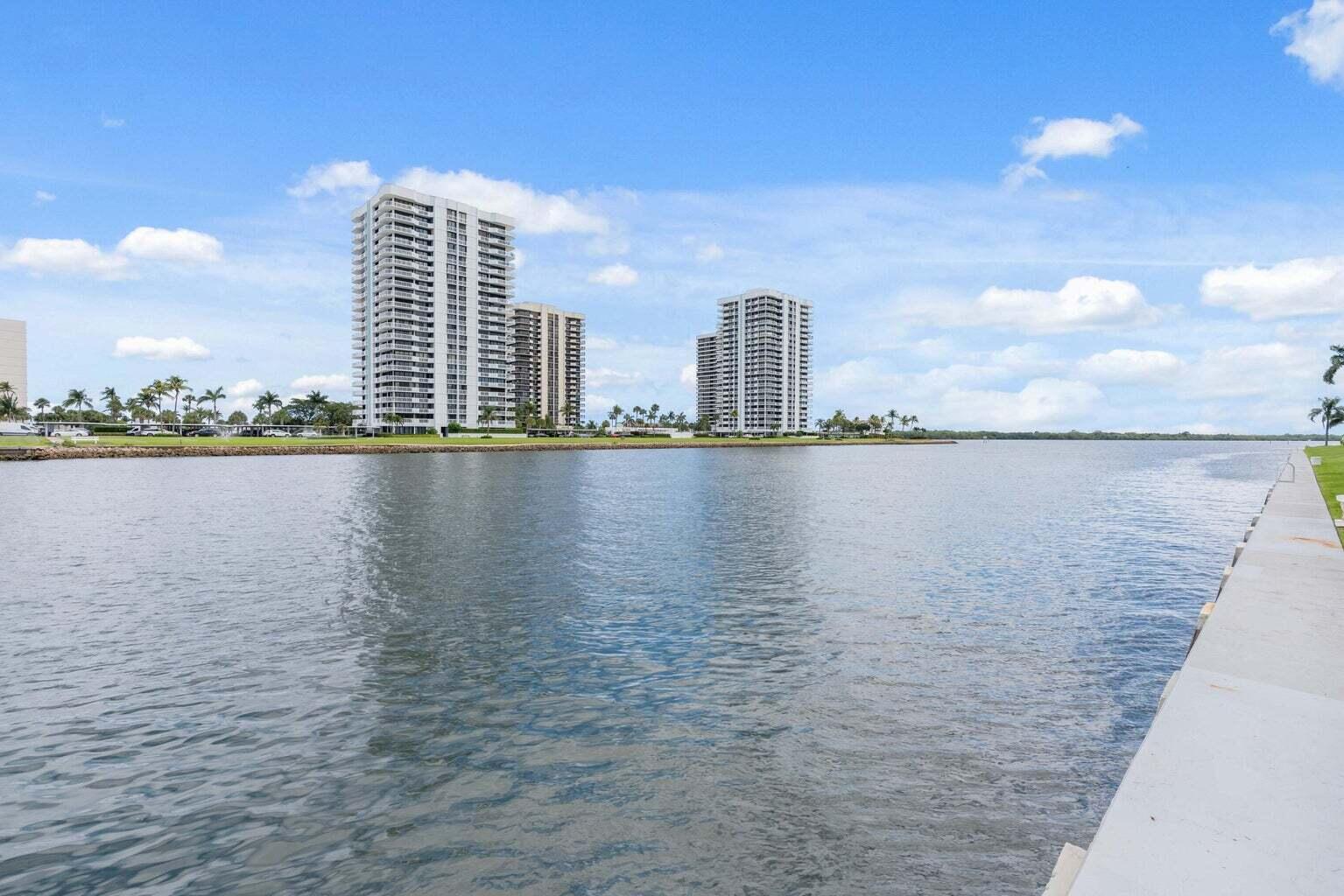 20 Yacht Club Drive 405