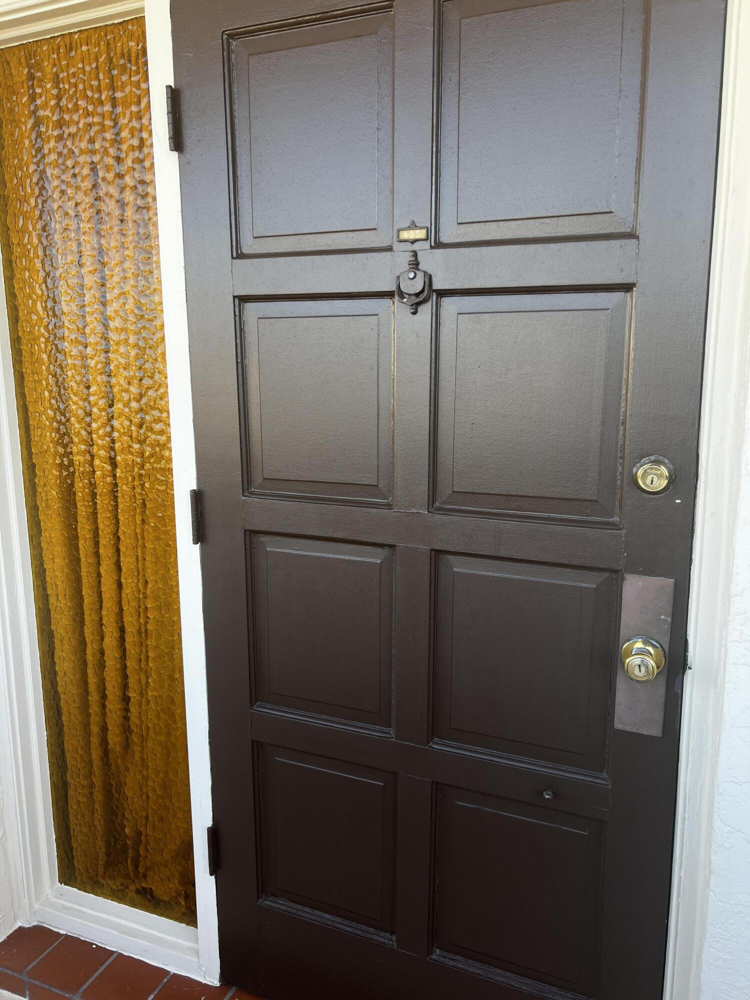 20 Yacht Club Drive 405