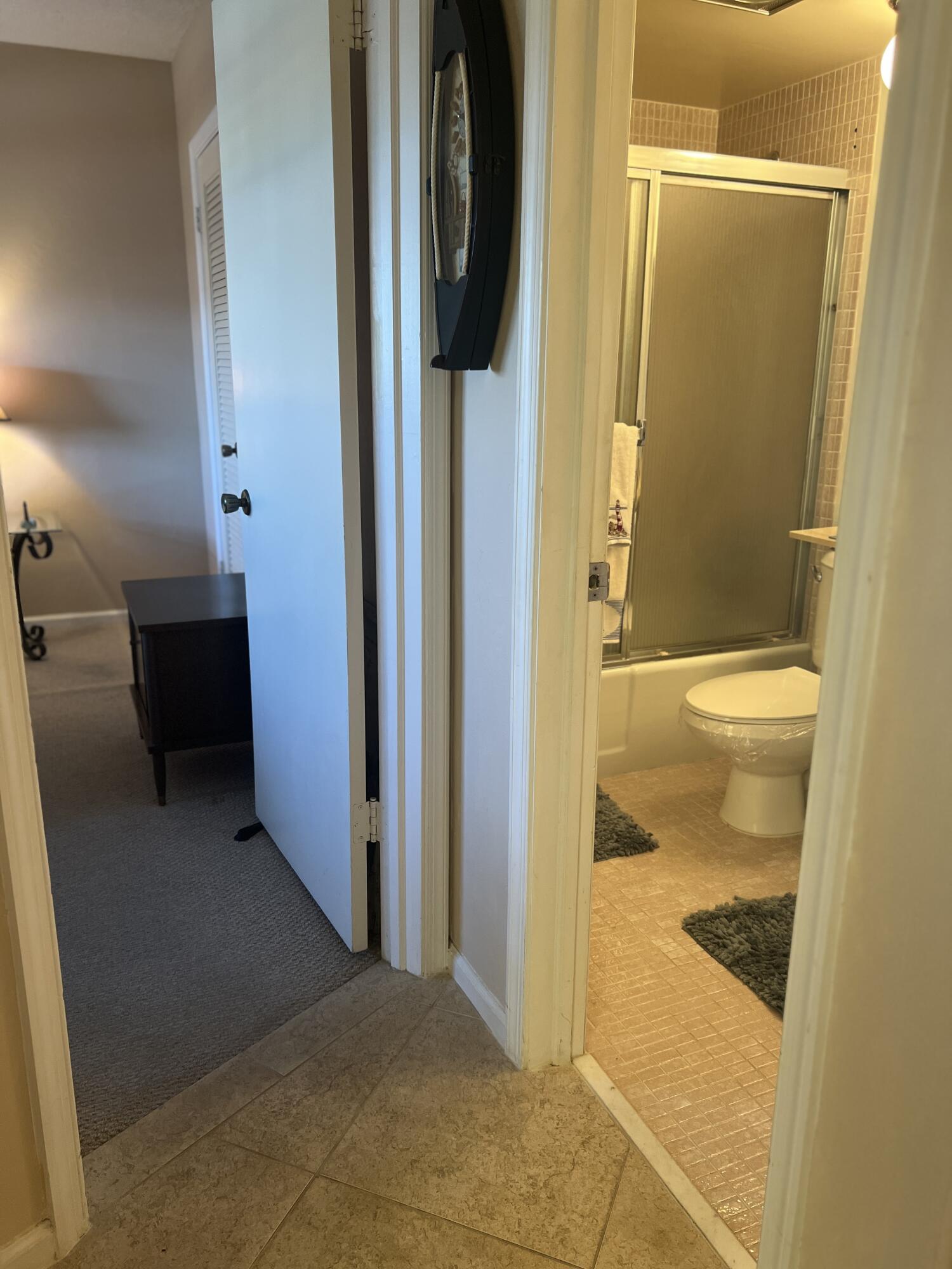 20 Yacht Club Drive 405