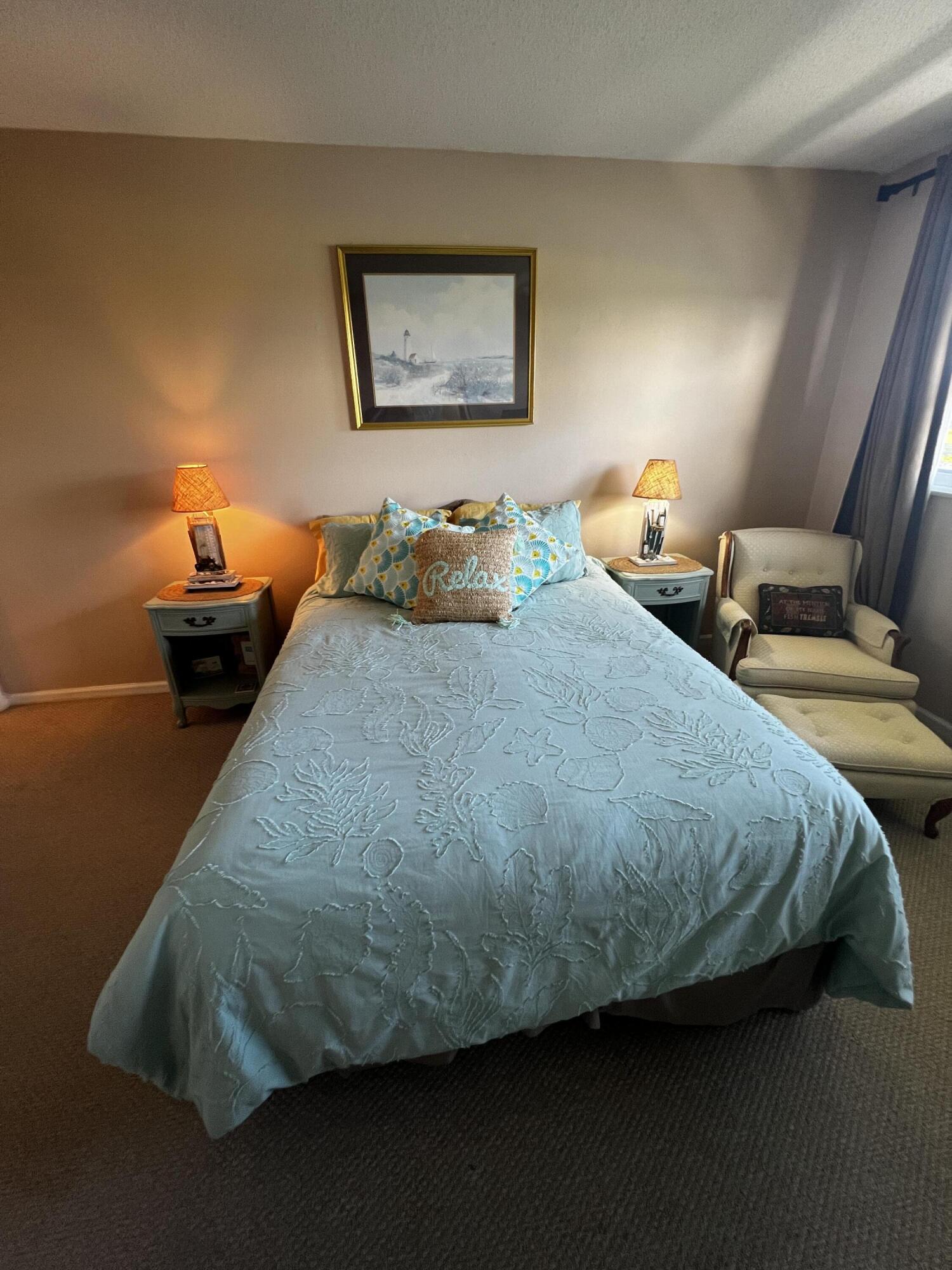 20 Yacht Club Drive 405