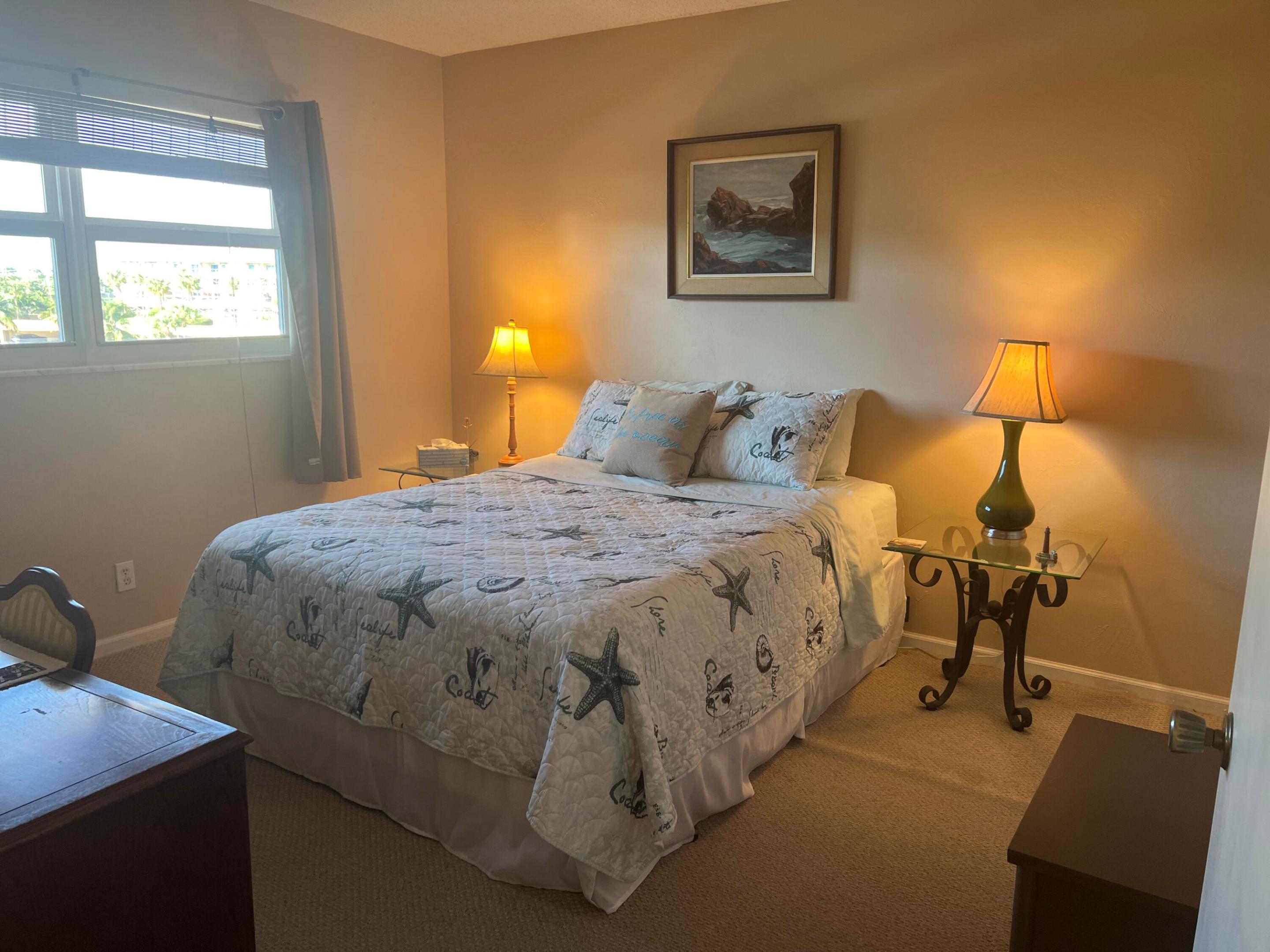 20 Yacht Club Drive 405