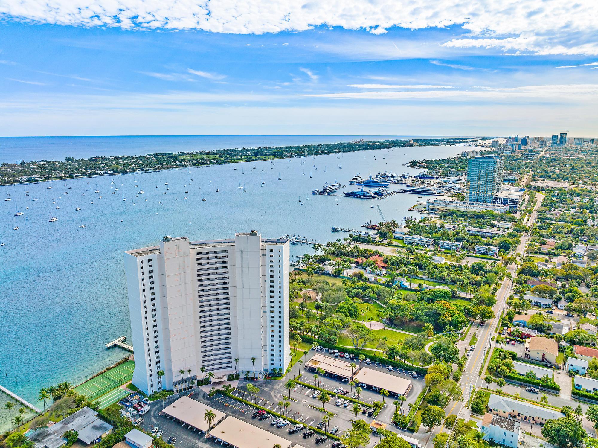 5200 N Flagler Drive 2204