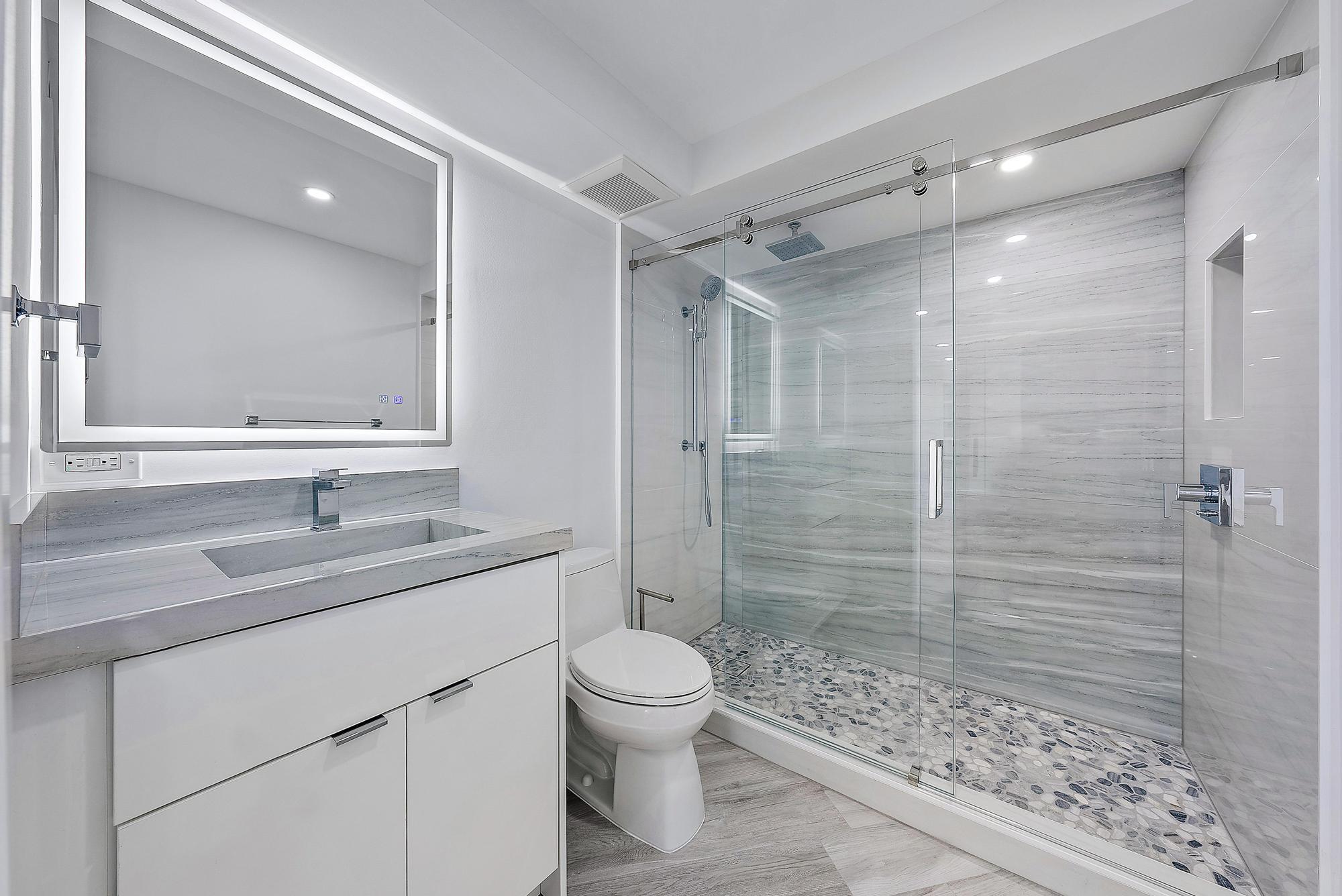 5200 N Flagler Drive 2204