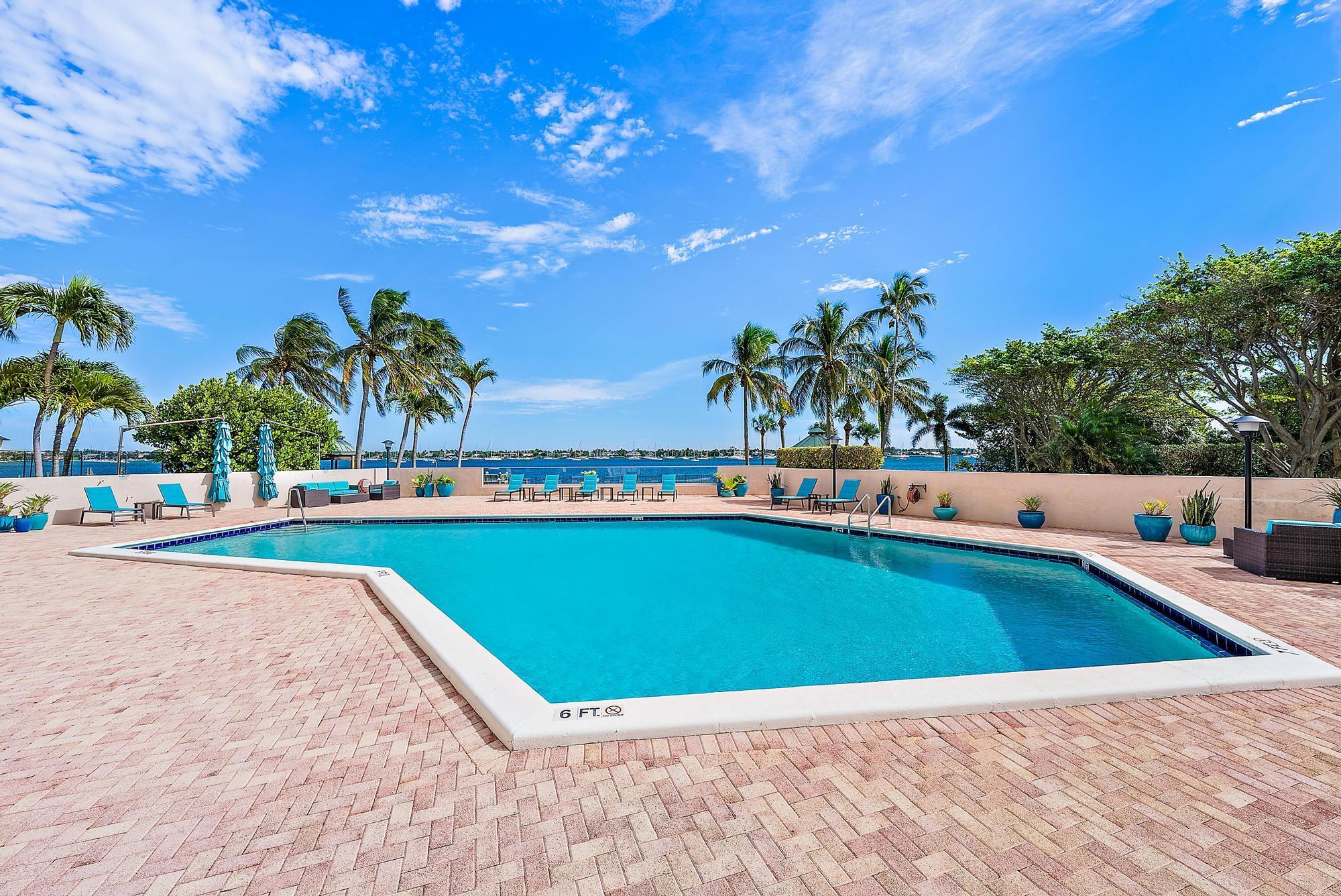 5200 N Flagler Drive 2204