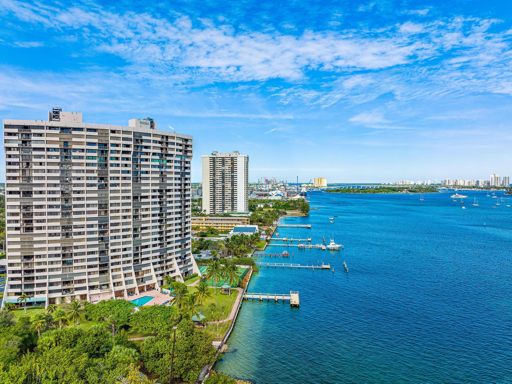 5200 N Flagler Drive 2204