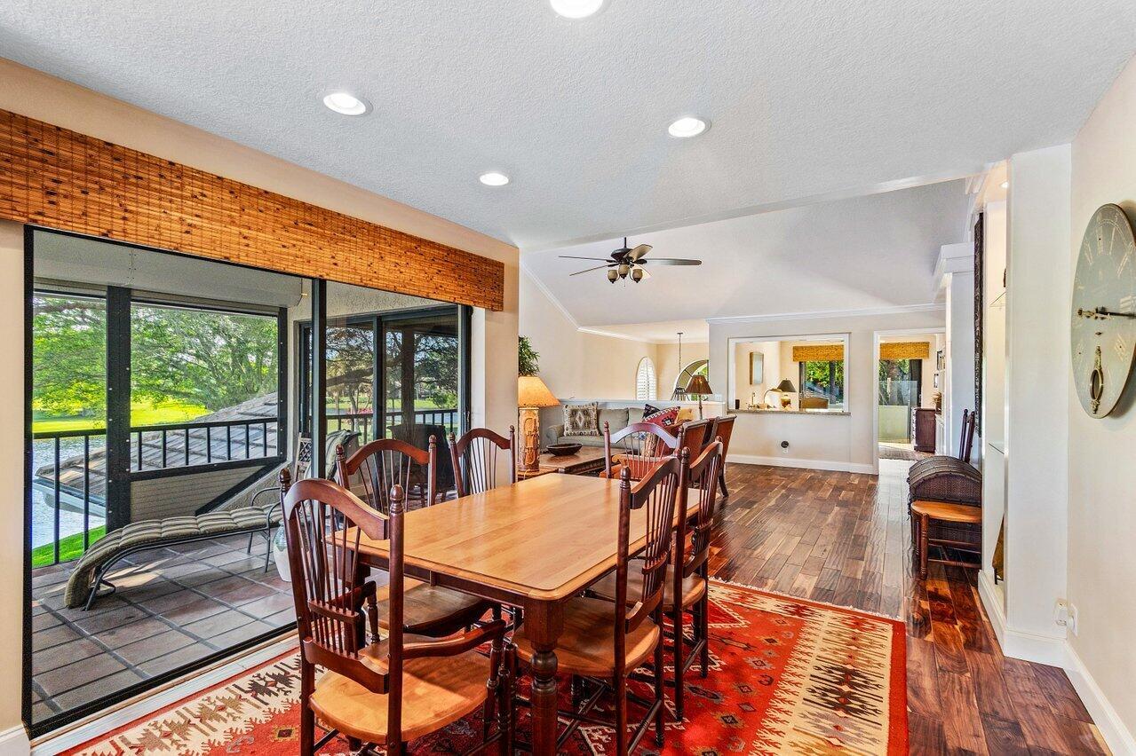 3881 Back Bay Drive Unit: 220