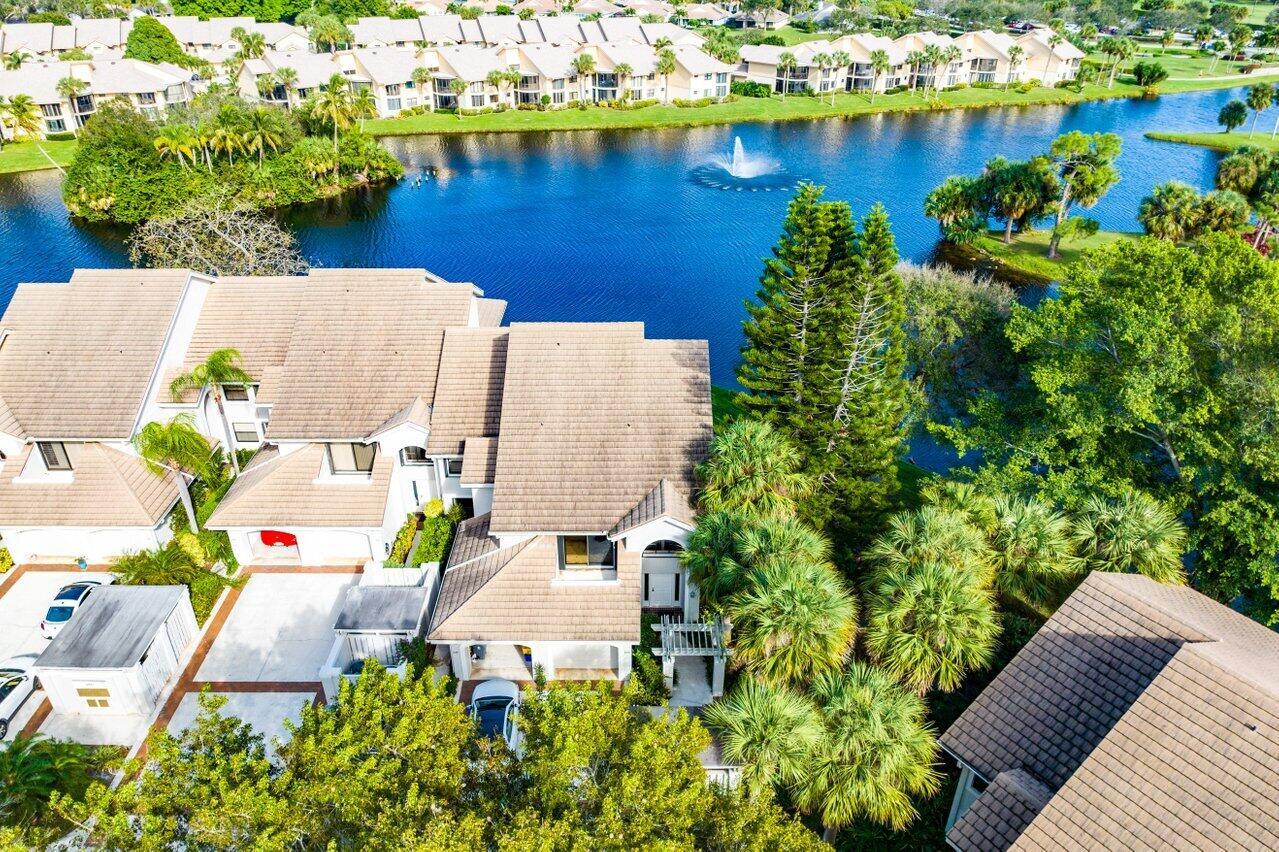 3881 Back Bay Drive Unit: 220