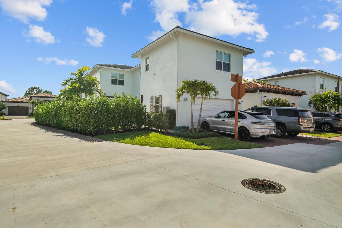 13545 Machiavelli Way