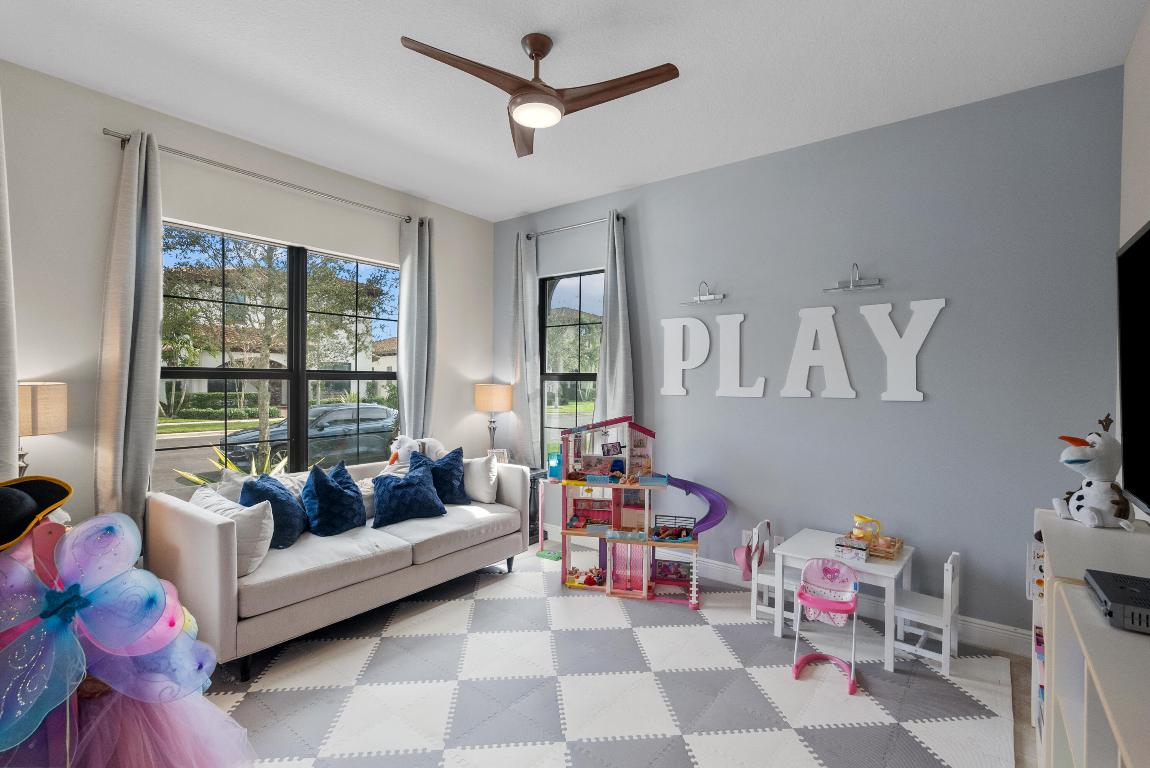 13371 Machiavelli Way