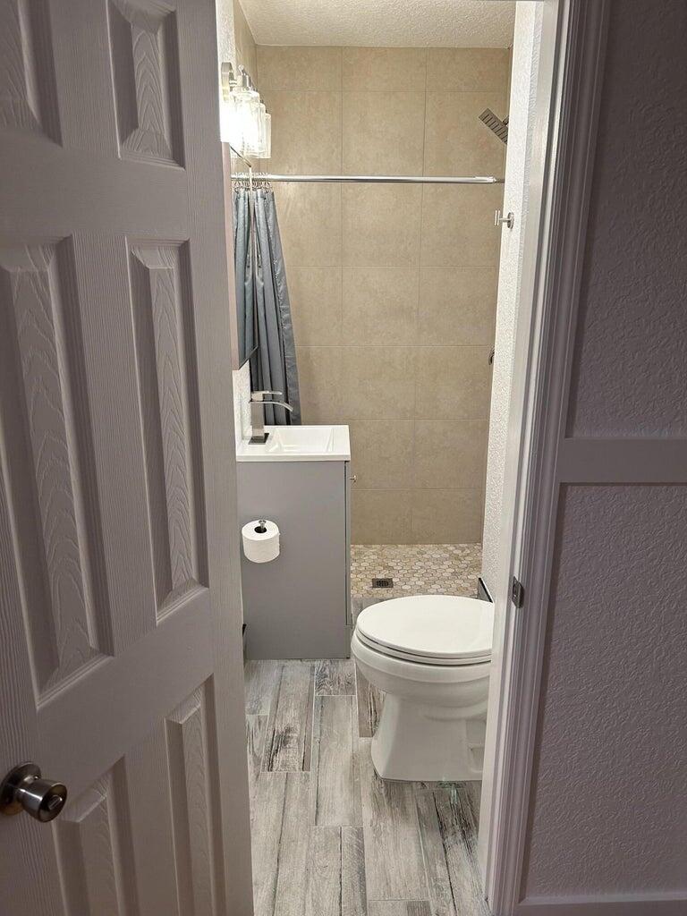 415 Greenbriar Drive A