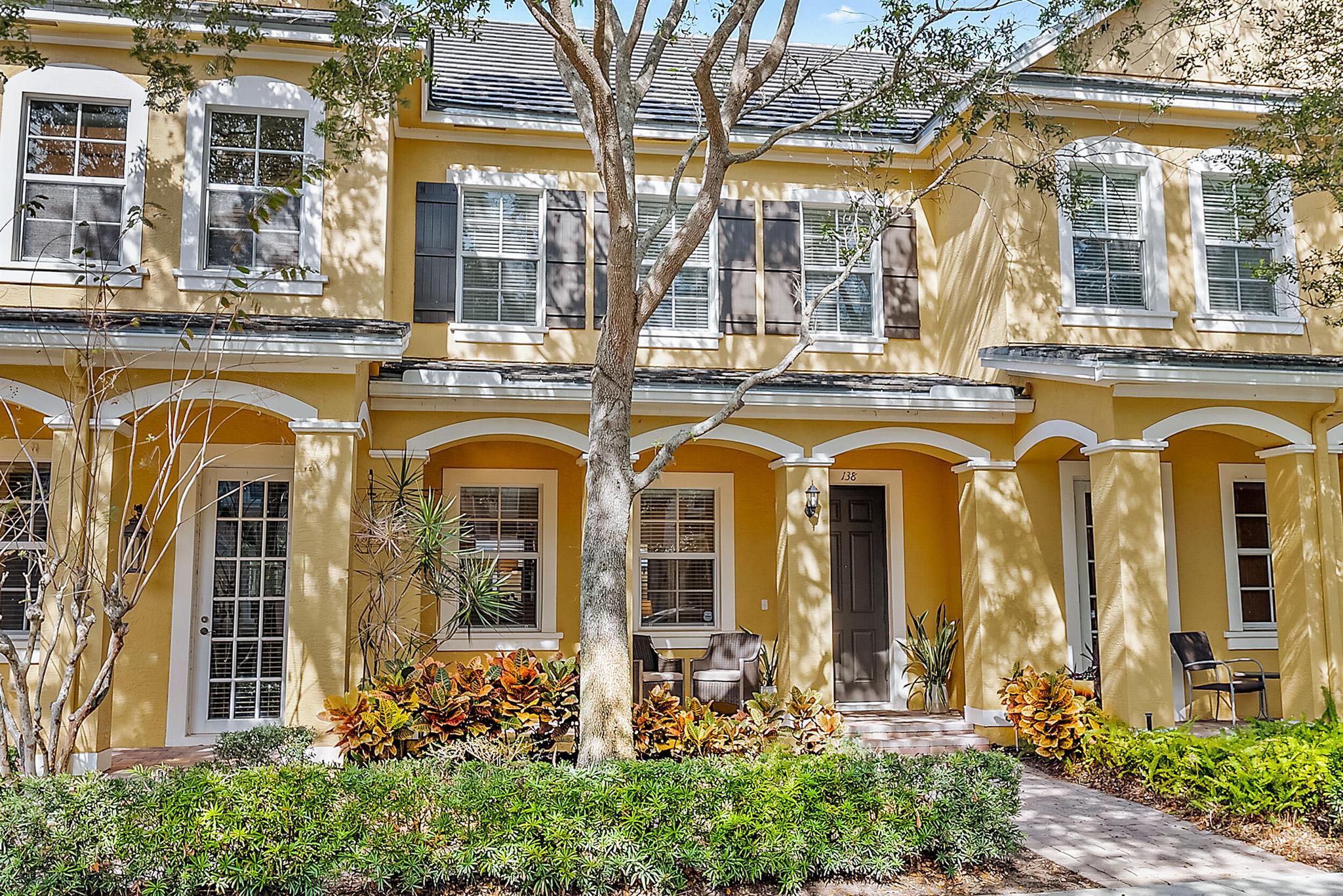 138 Ennis Lane