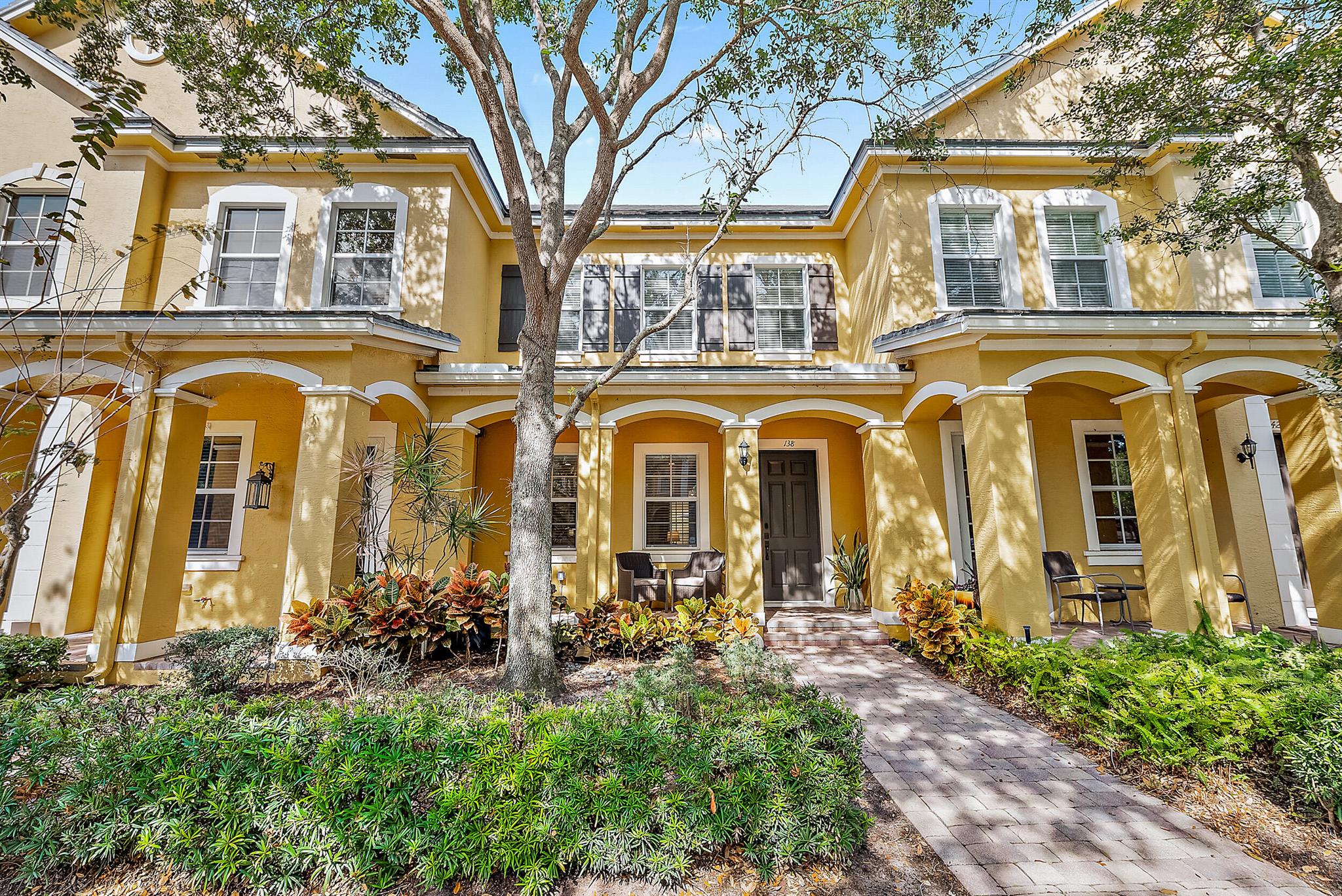 138 Ennis Lane