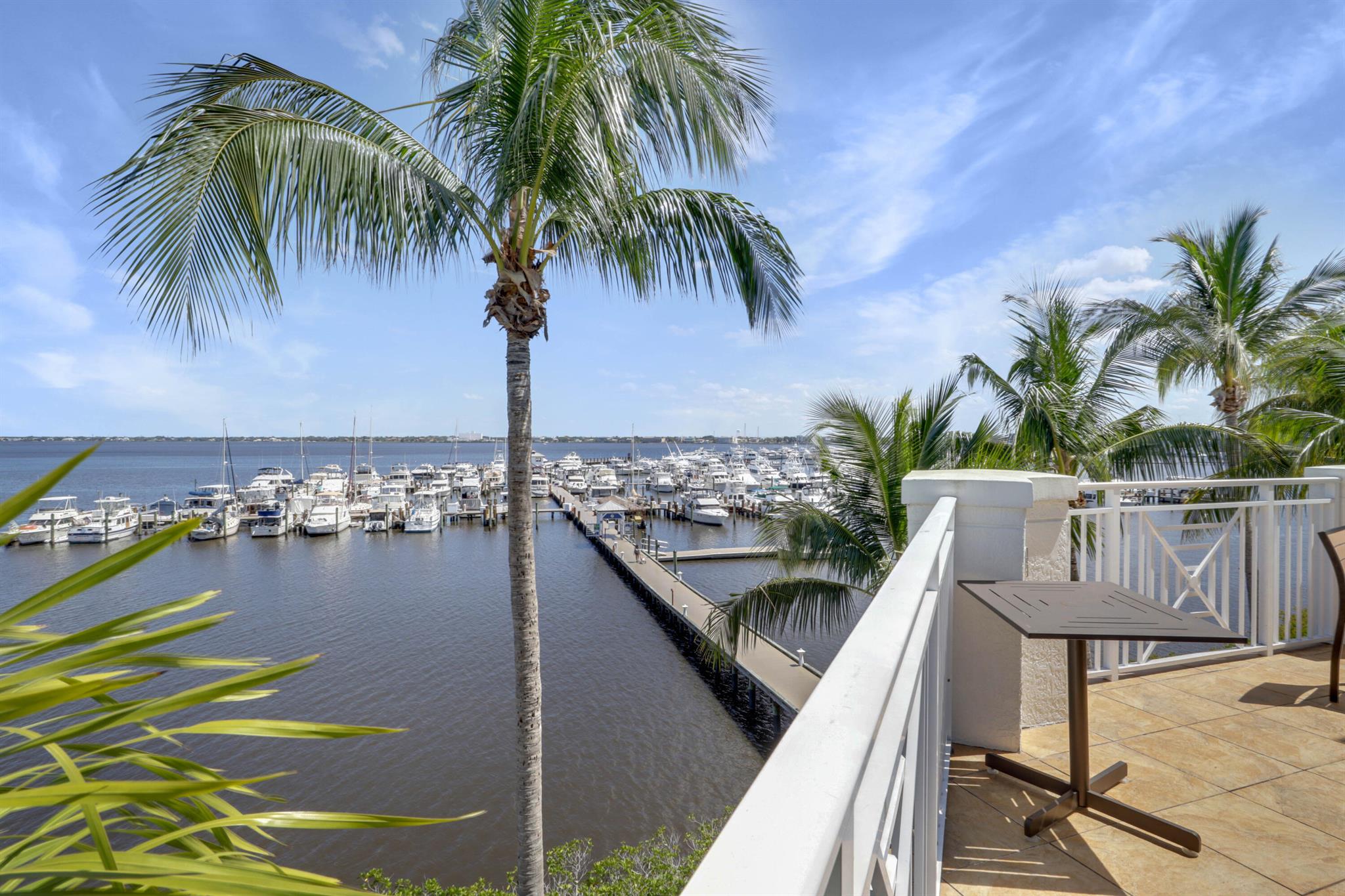 815 NW Flagler Avenue 401