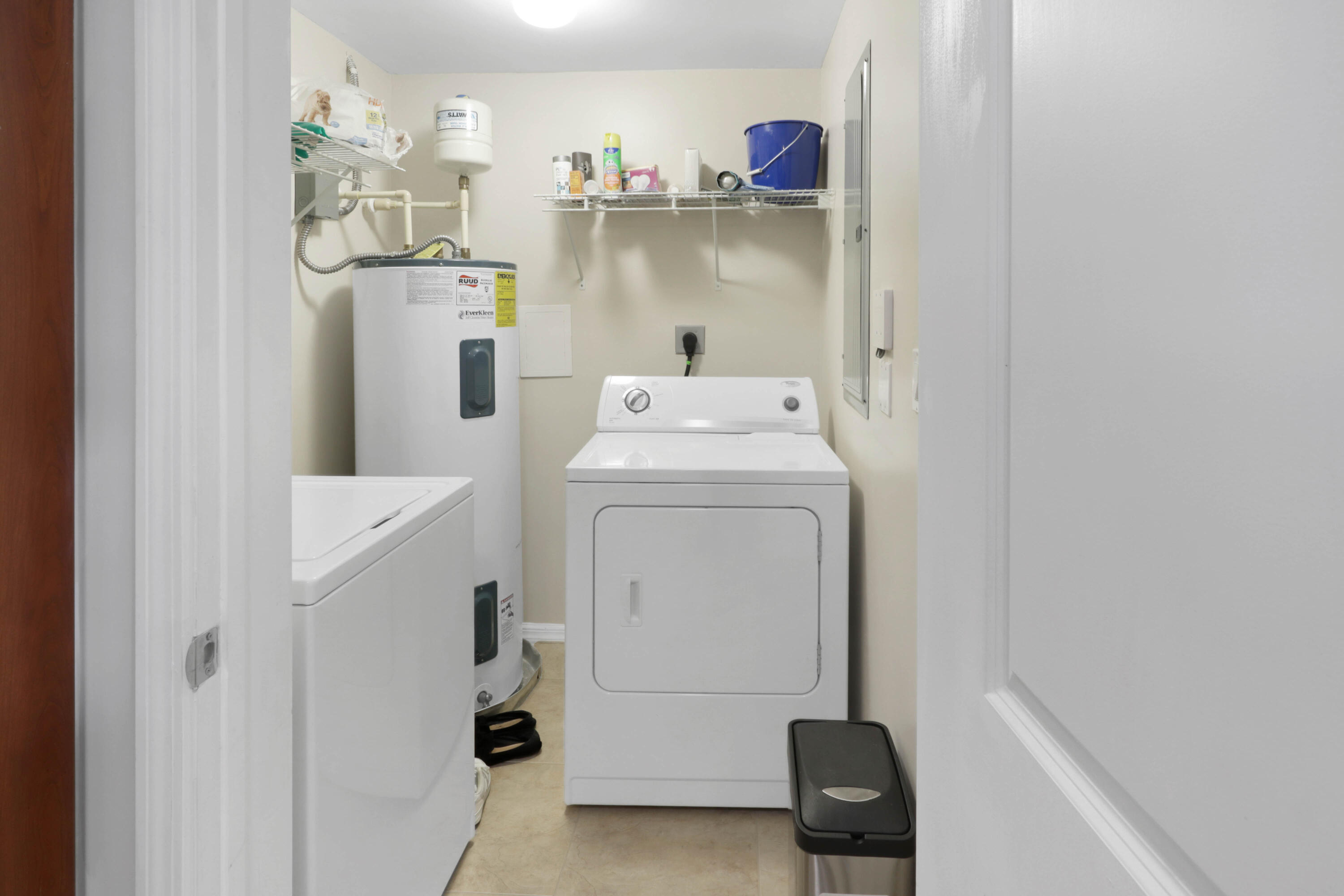 815 NW Flagler Avenue 401