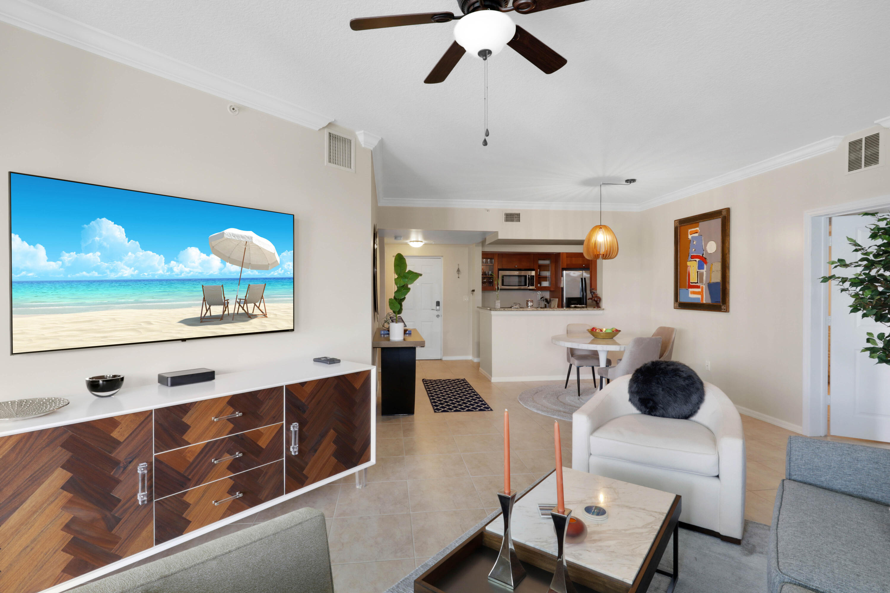 815 NW Flagler Avenue 401