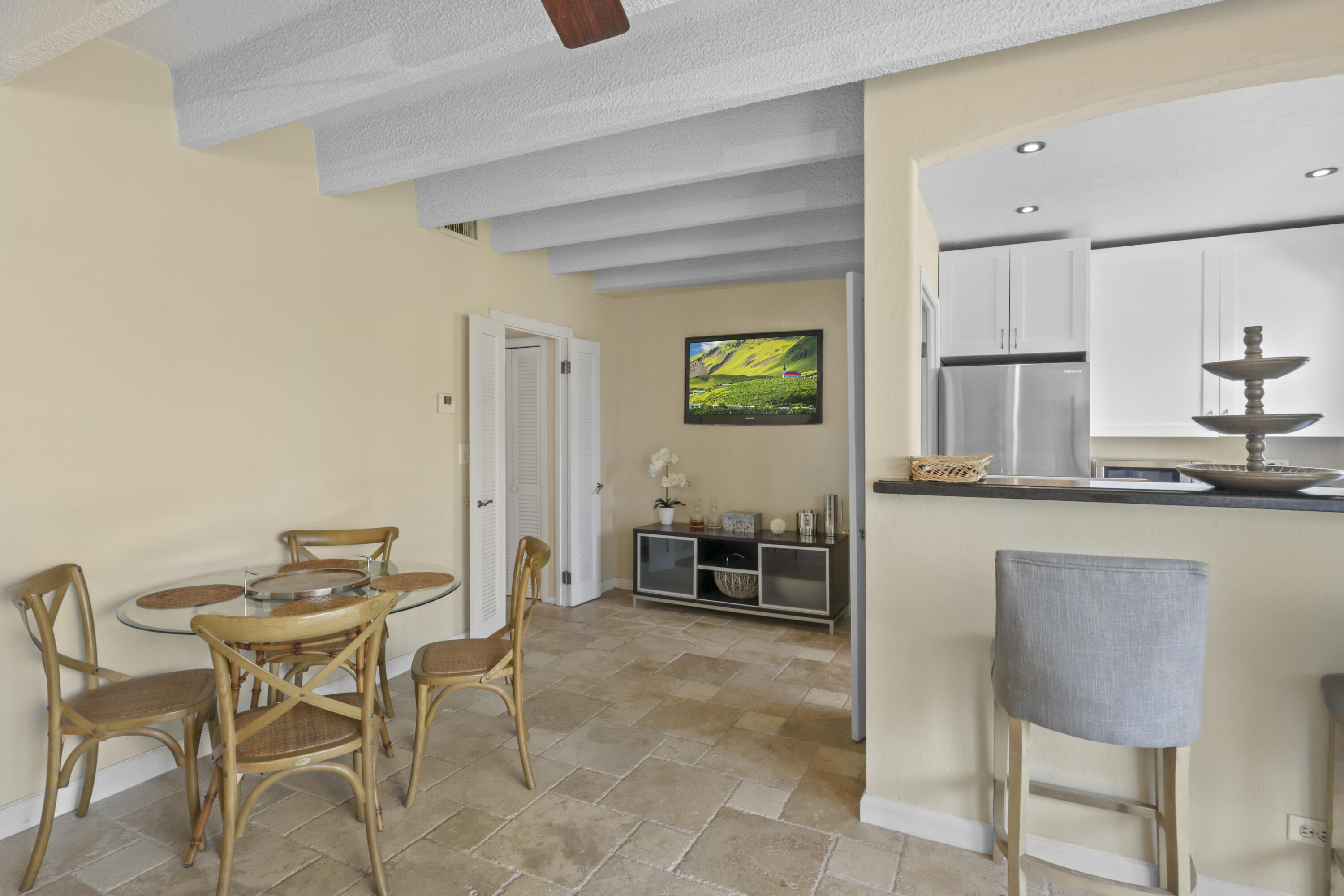 3705 S Flagler Drive 9