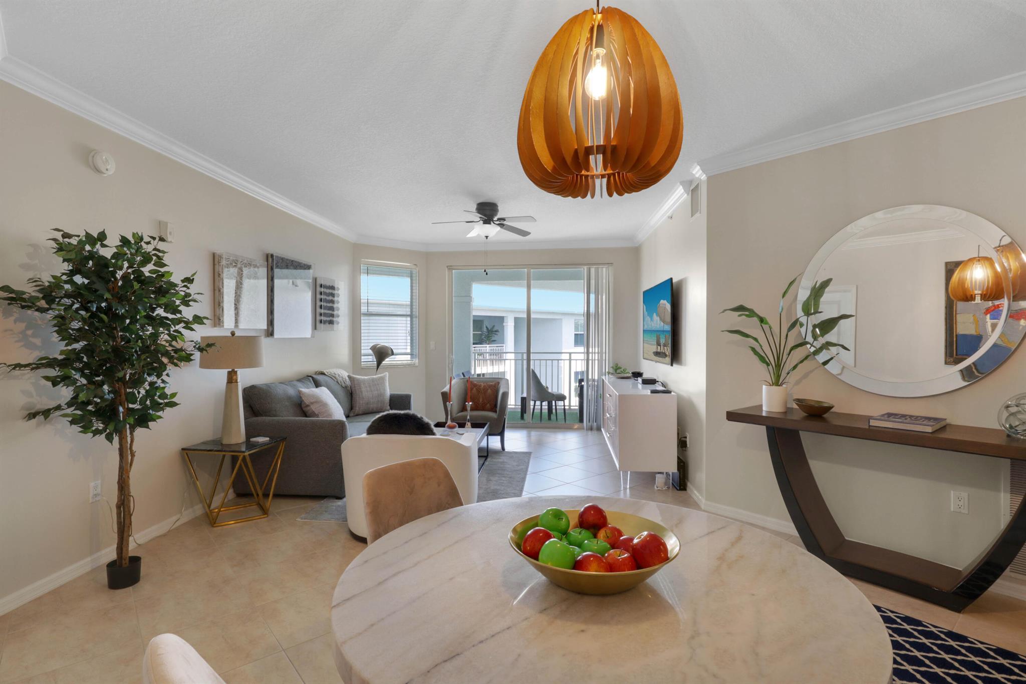 815 NW Flagler Avenue 401
