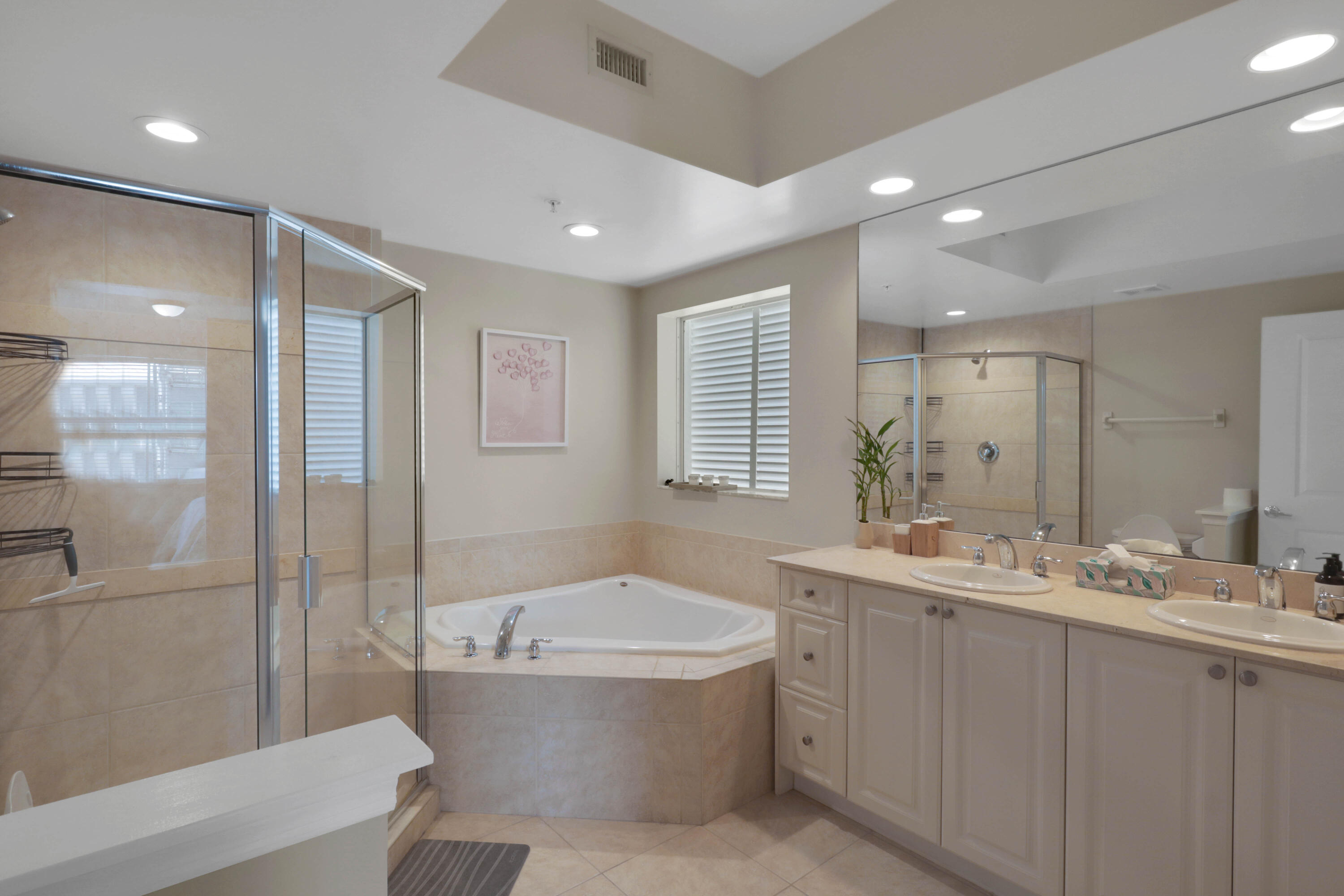 815 NW Flagler Avenue 401