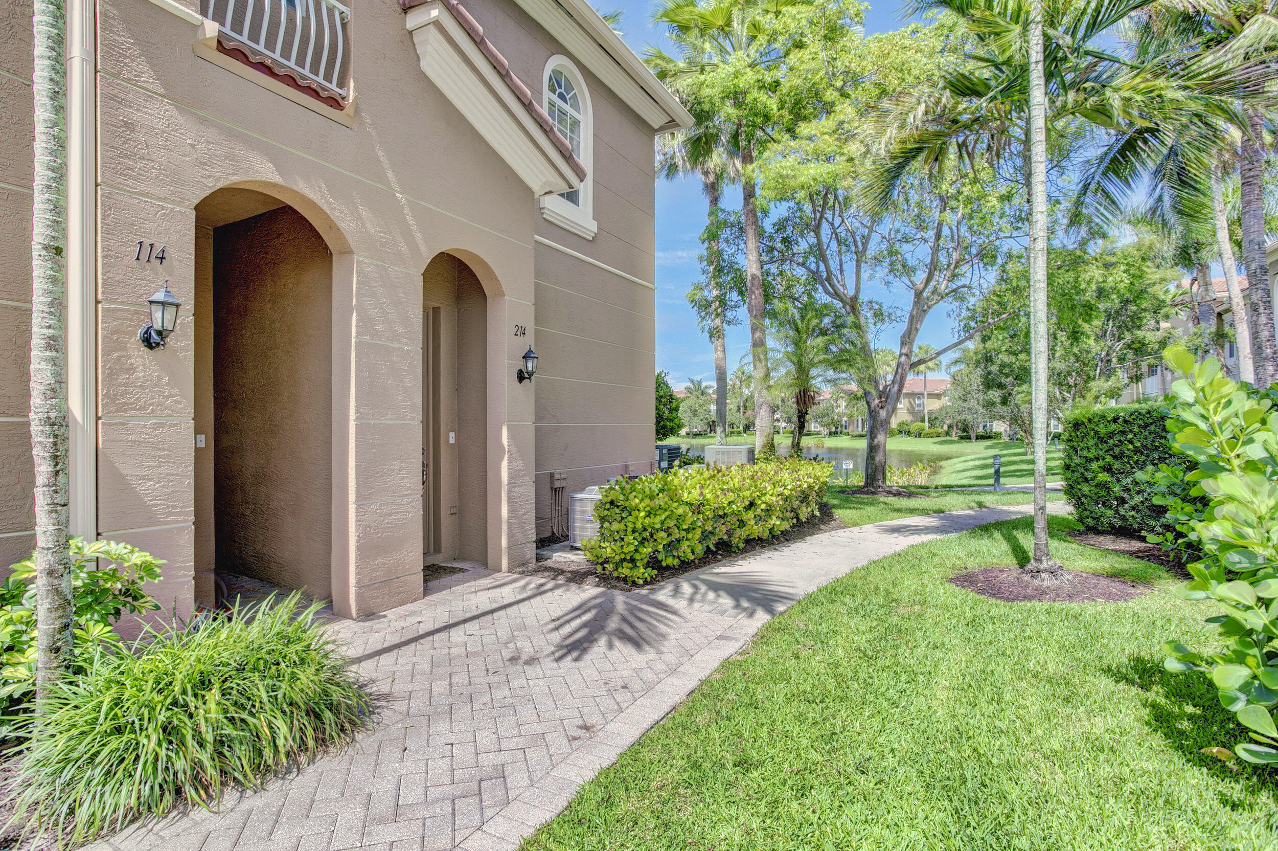 4986 Bonsai Circle 214