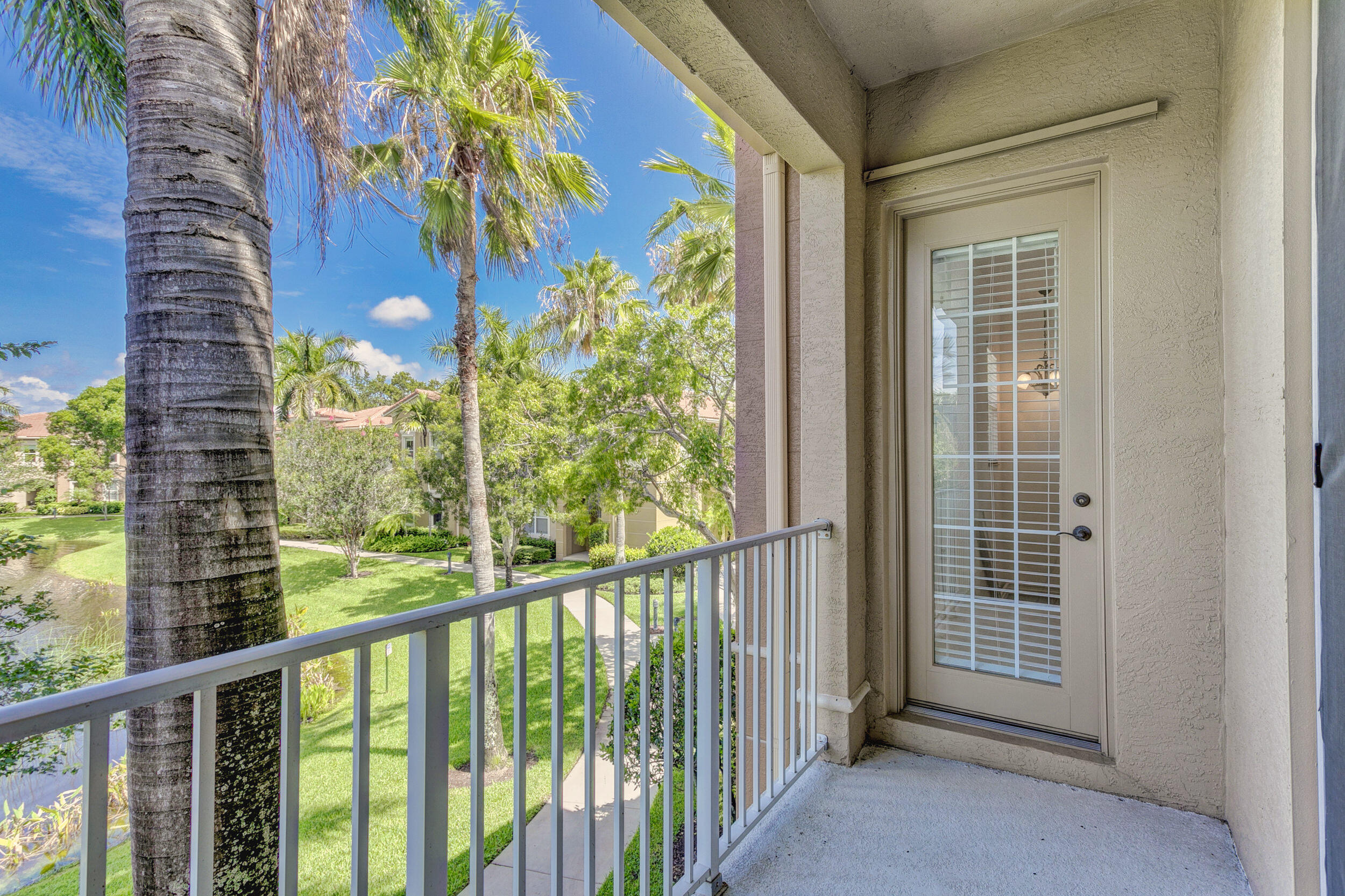 4986 Bonsai Circle 214