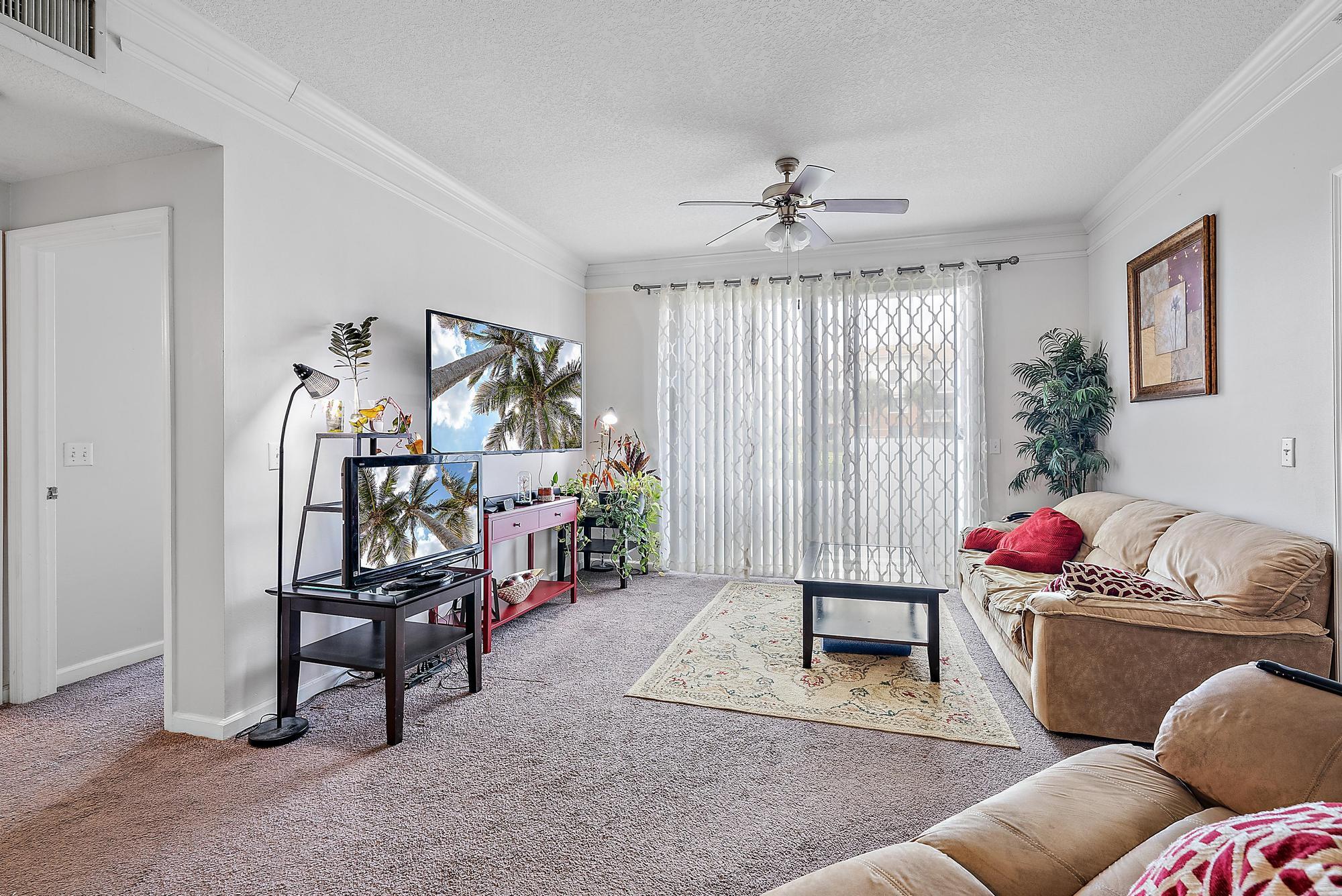 10108 Myrtlewood Circle W