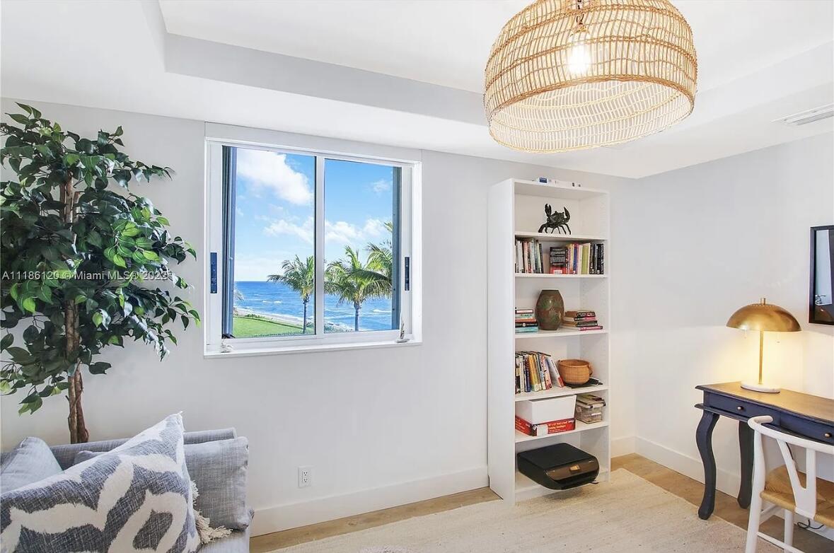 350 S Beach Road 401