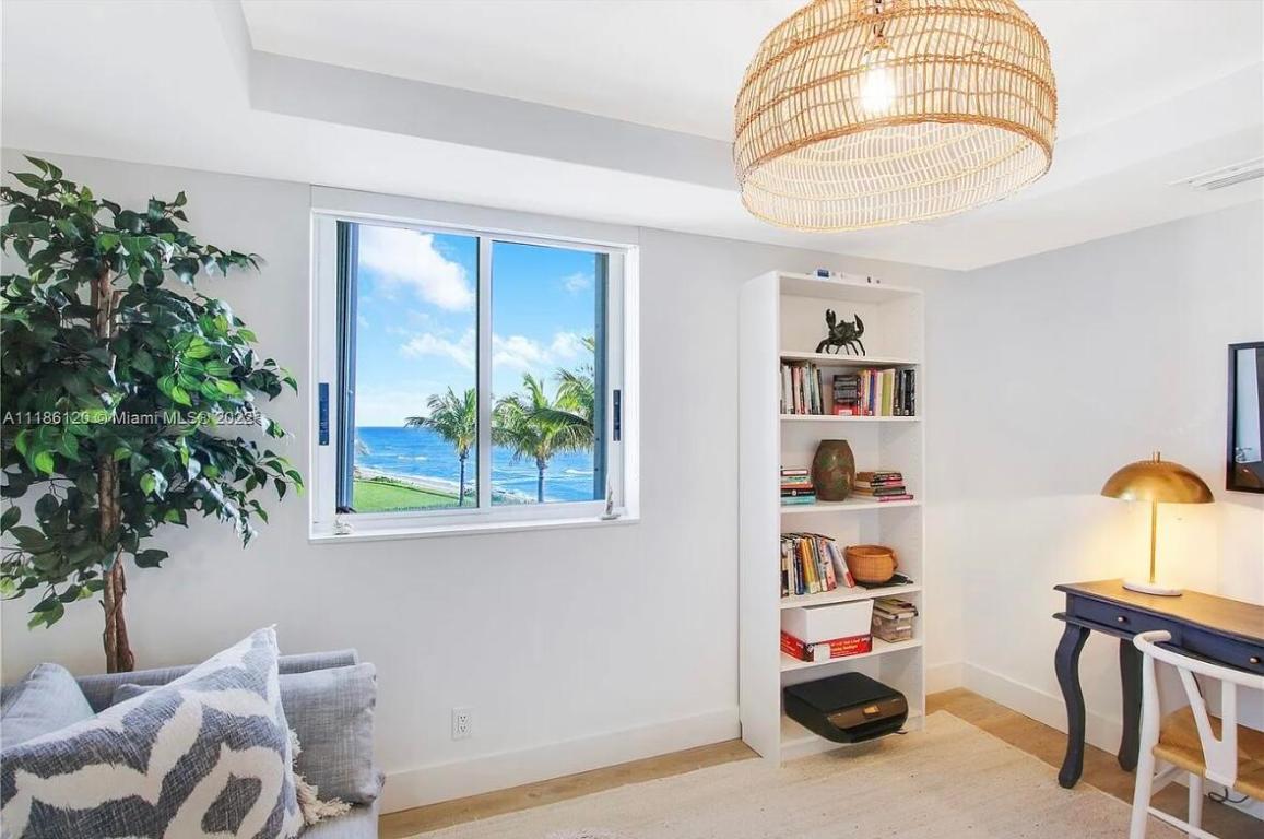 350 S Beach Road 401