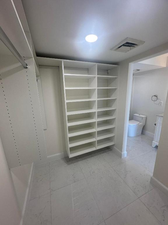 134 Lakeshore Drive 0150